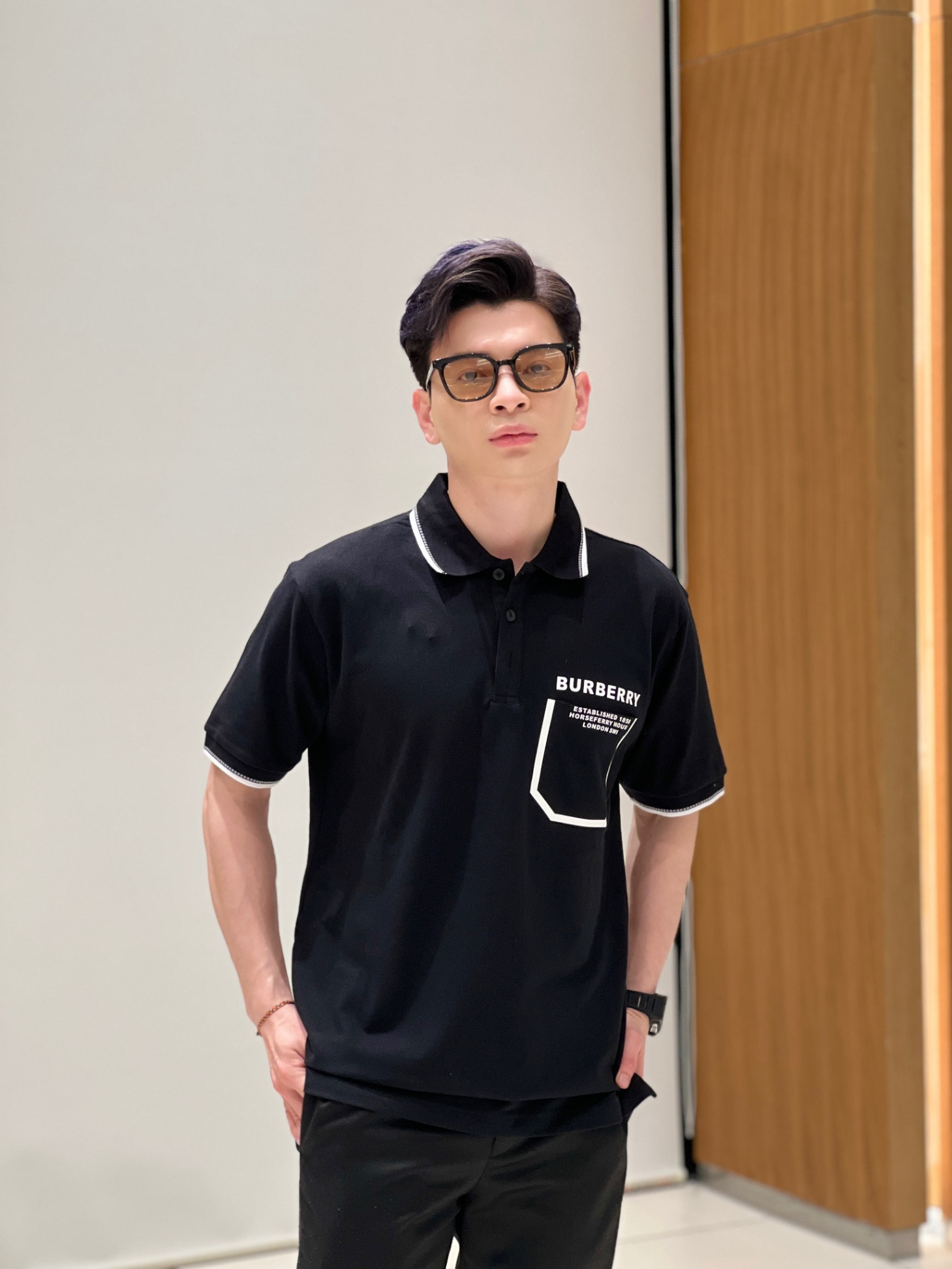 BURBERRY - ĐEN VIỀN TRẮNG, TÚI CHỮ - BBRR07-T