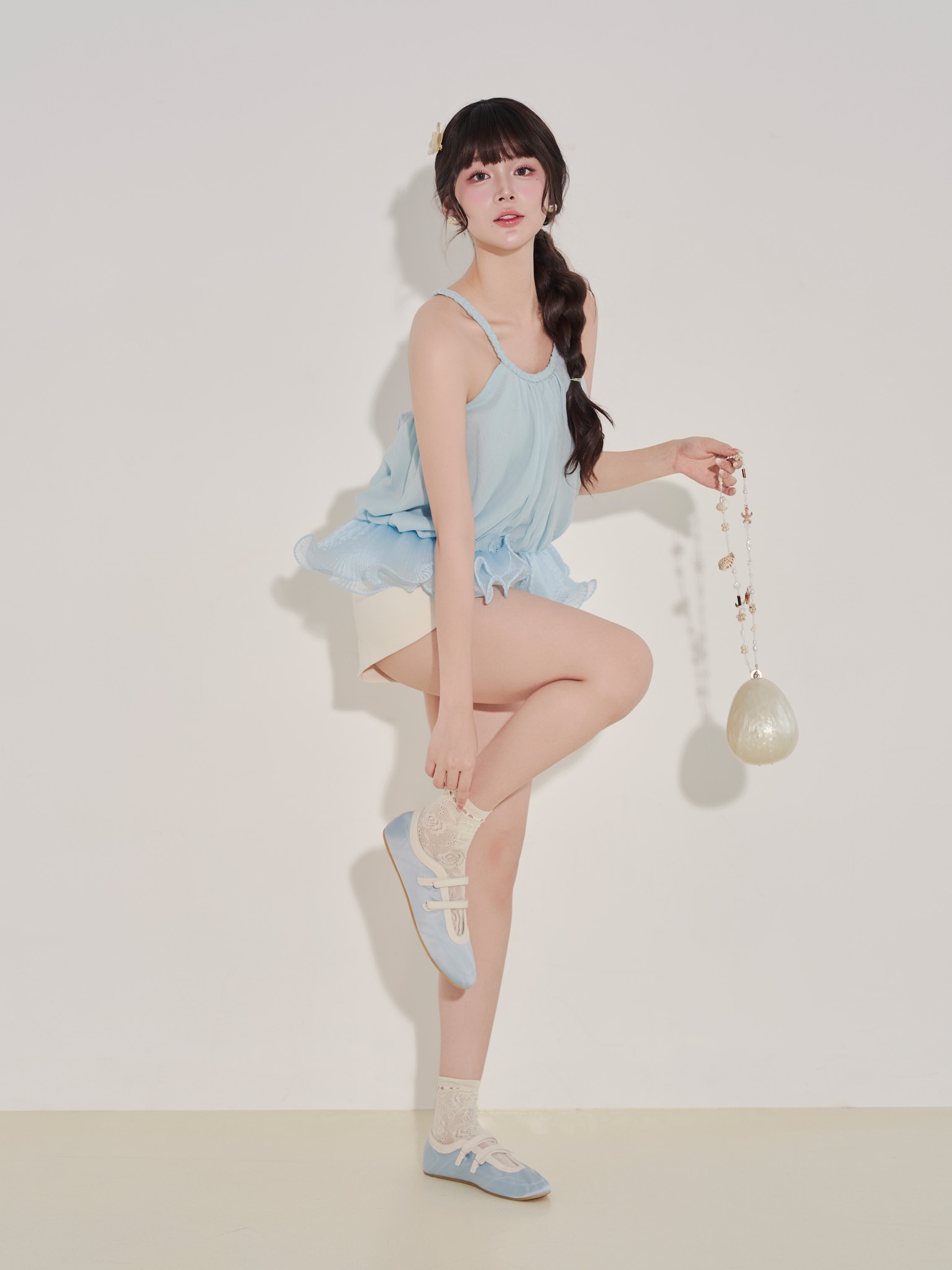 ÁO YẾM ĐAN DÂY BÈO LOE