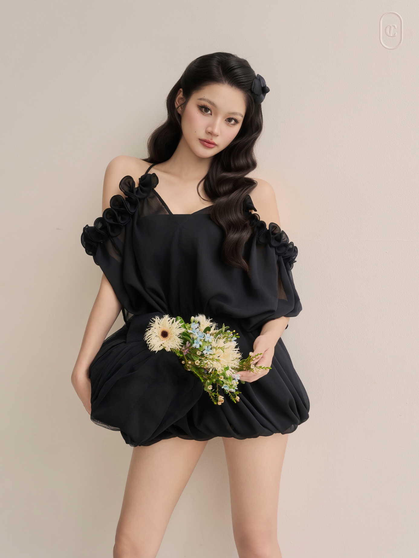 DAM VOAN XẾP RƠI VAI