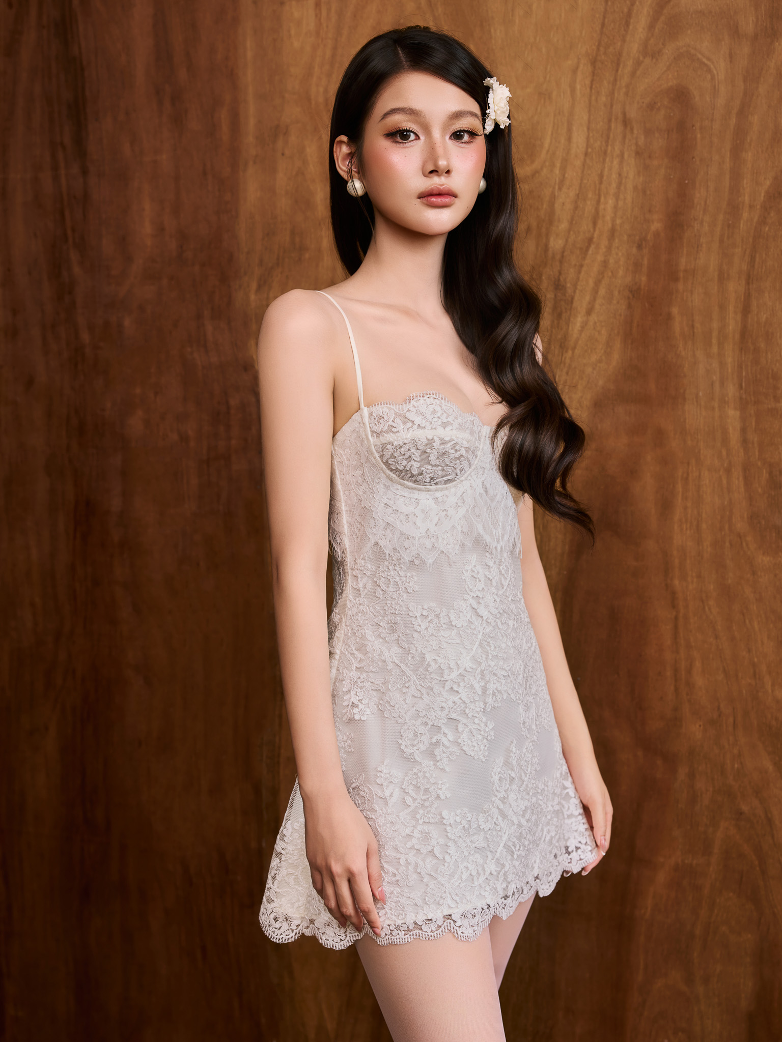ĐẦM DÂY REN CUP TRẮNG
