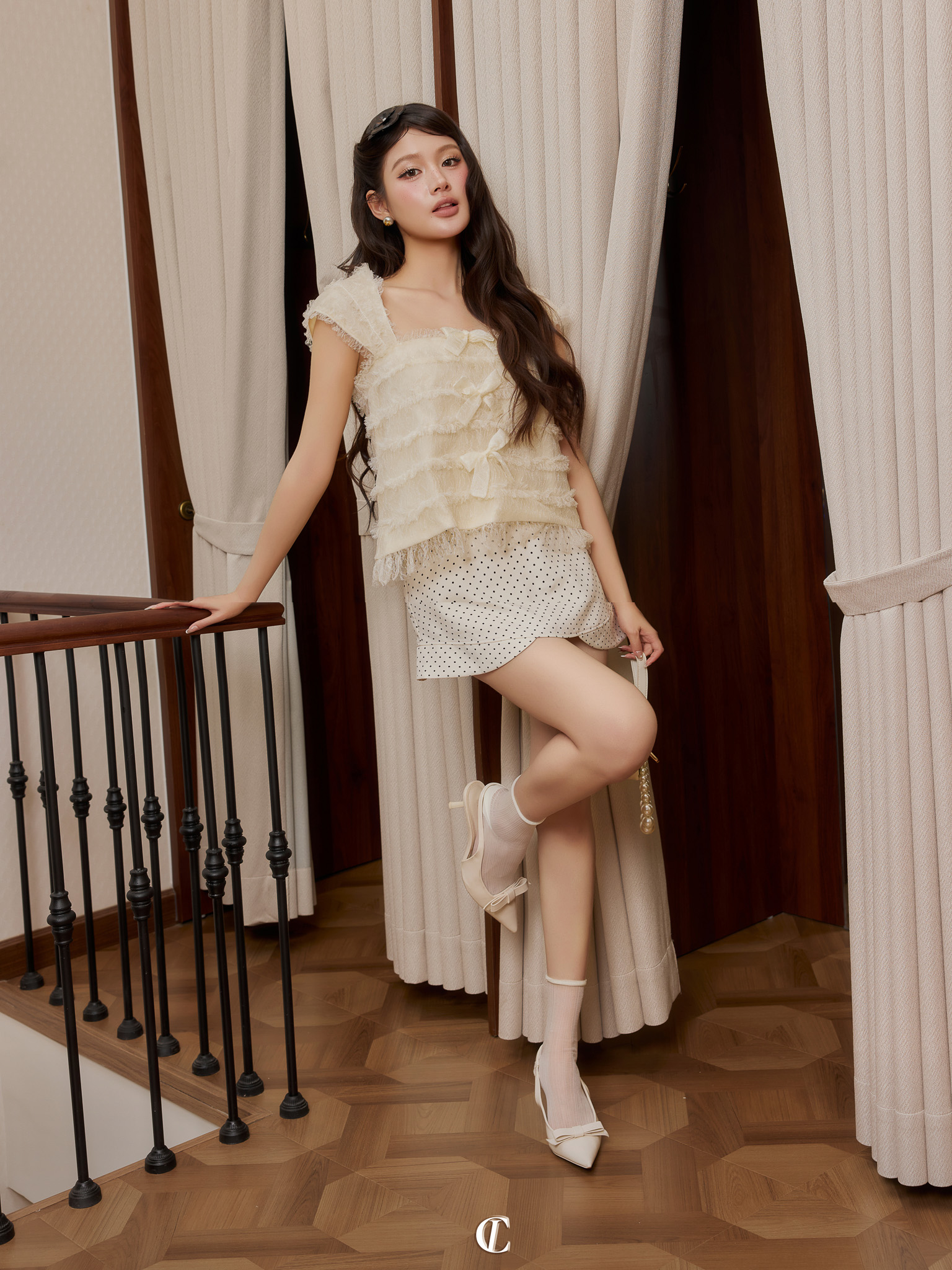 VÁY BI NHỎ