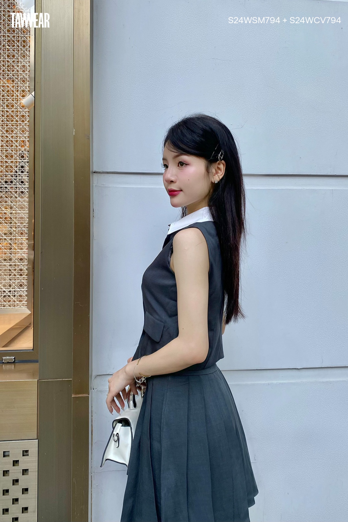 Bộ Áo Gile Phối Chân Váy Xếp Ly CV794SM794