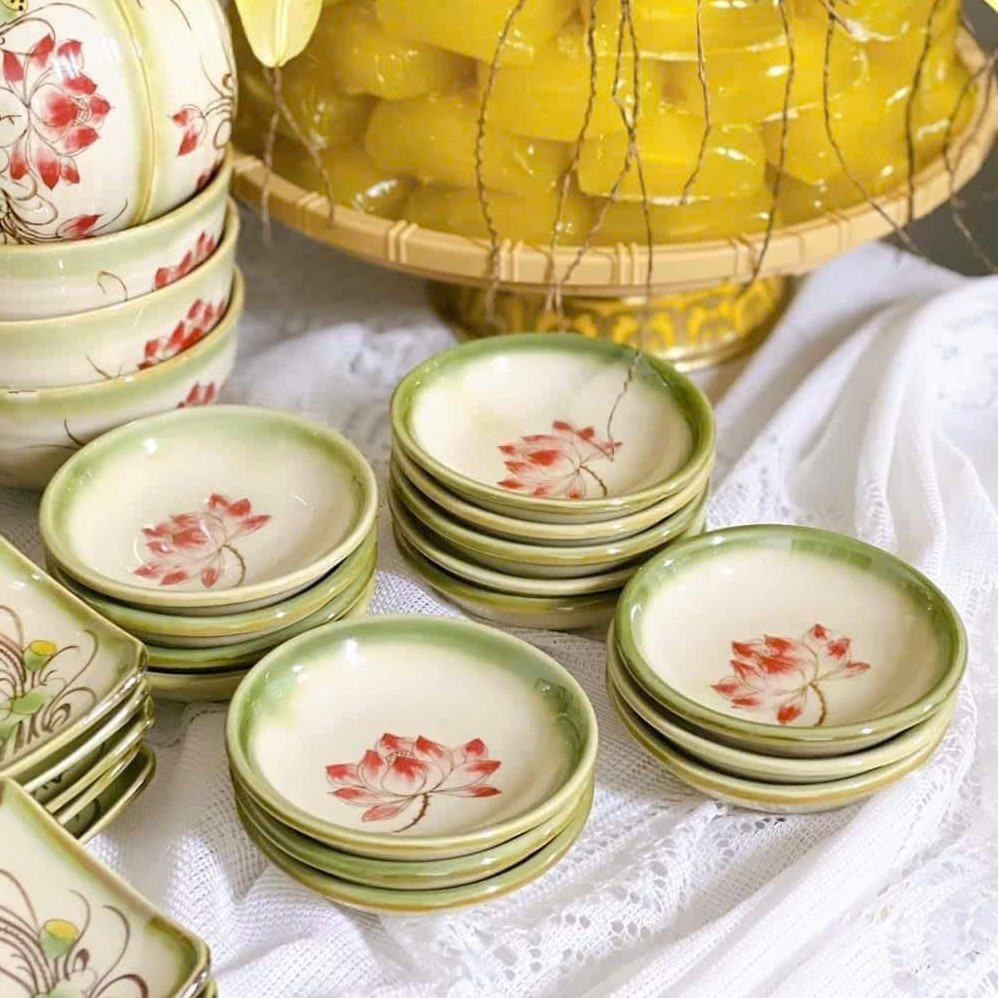 Đĩa cổ hoa sen đựng nến 7cm
