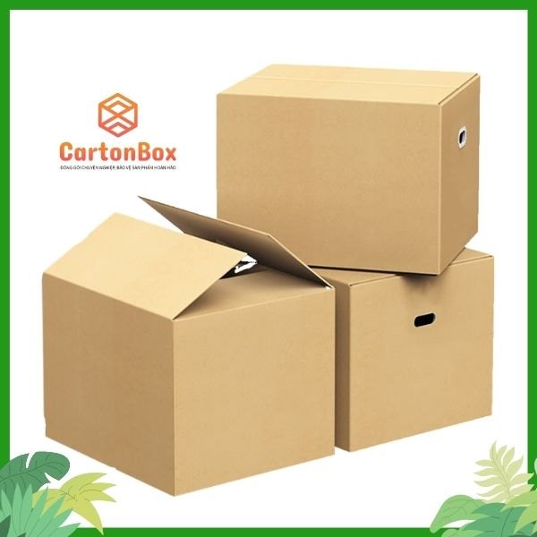 Thùng carton của chúng tôi được thiết kế với các nếp gấp thông minh, giúp dễ dàng lắp ráp và đóng gói sản phẩm nhanh chóng.