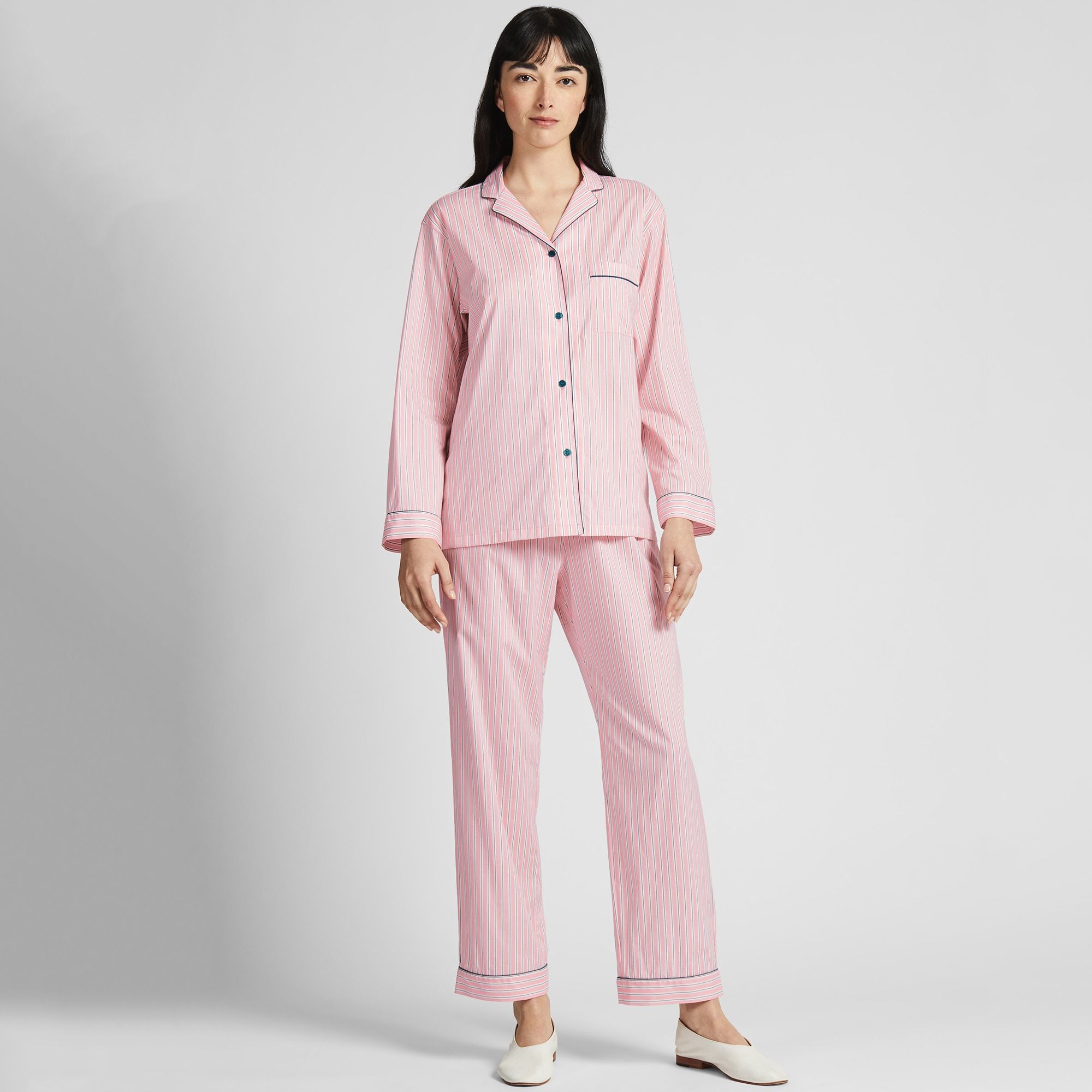 Bộ mặc nhà Pajama Gu mùa đông 2490 M