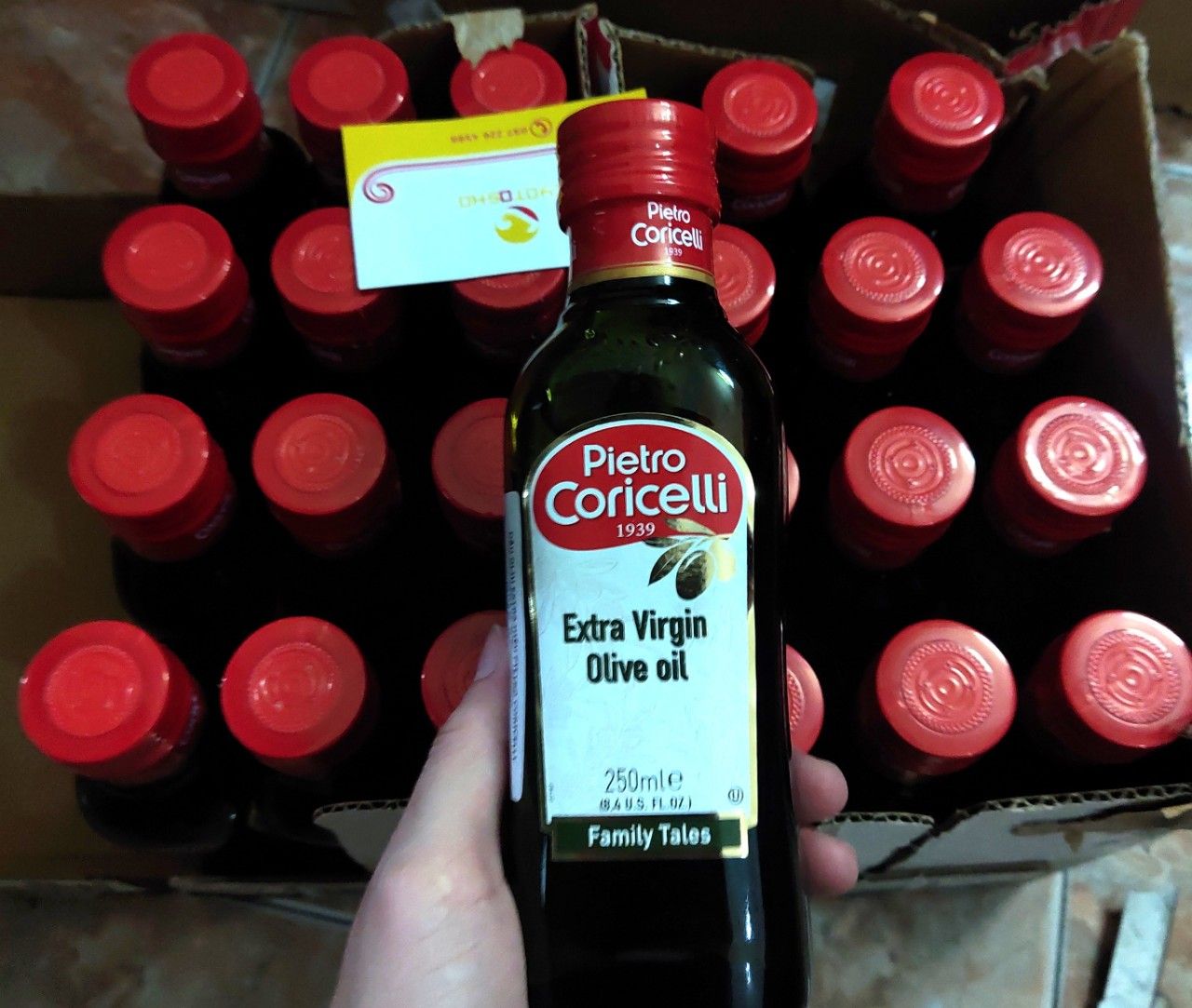 Dầu oliu EXTRA hiệu PIETRO CORICELLI