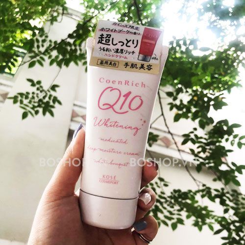 Kem dưỡng da tay Q10 màu trắng