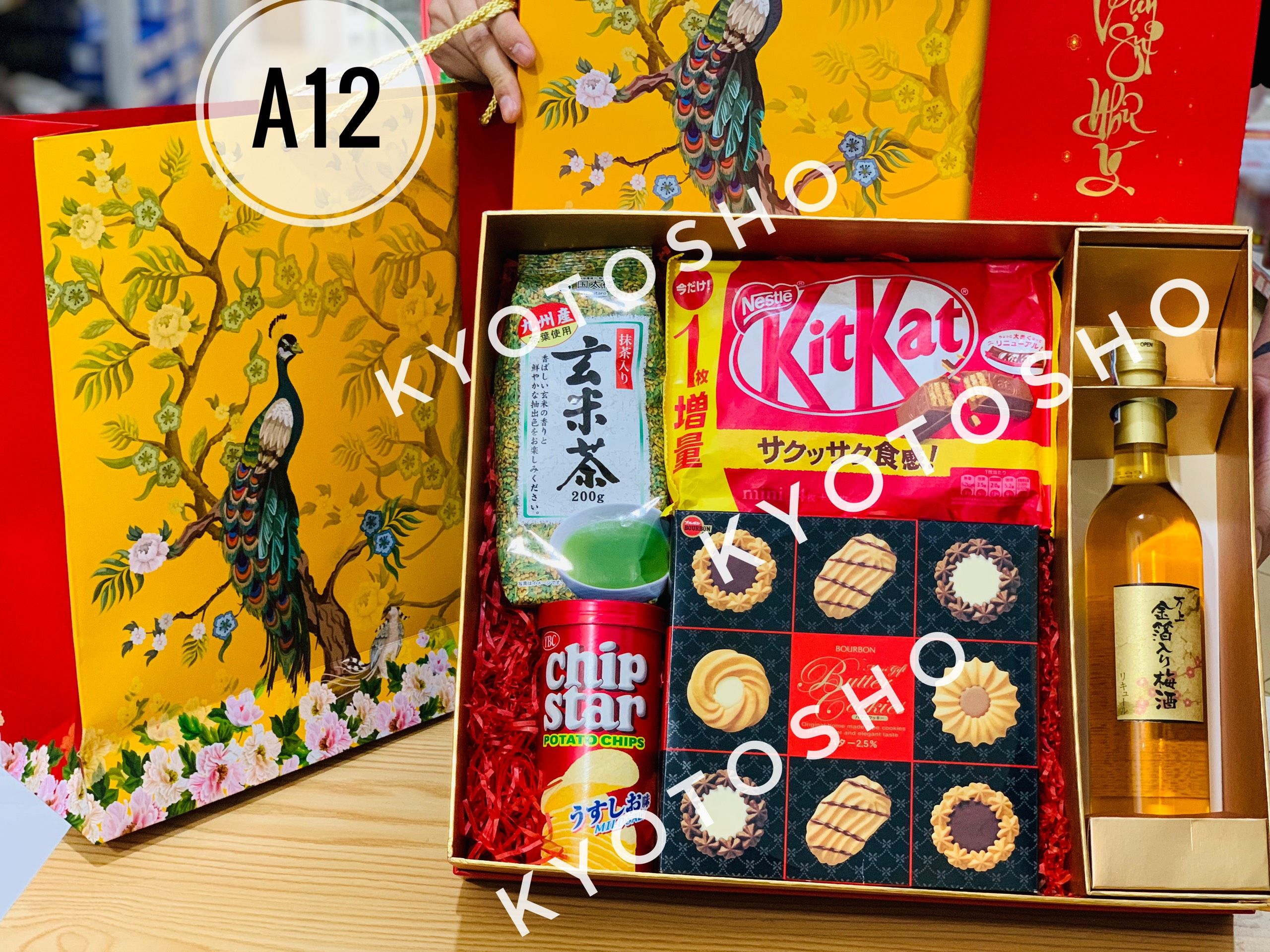 Set quà “ XUÂN PHONG ĐẮC Ý”