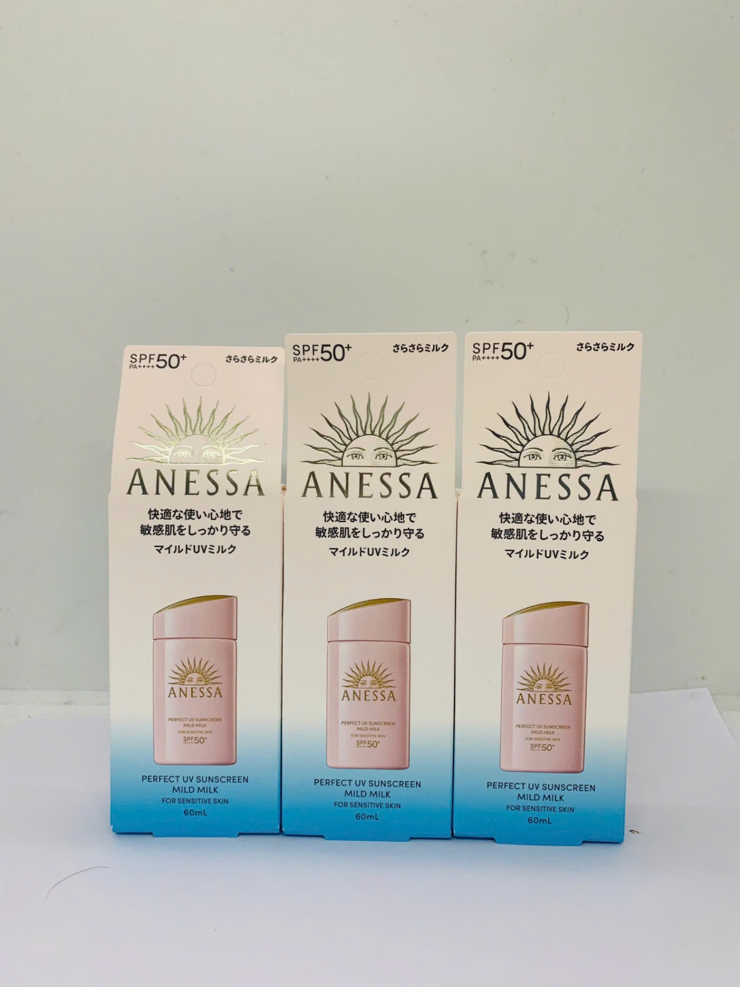 Sữa chống nắng Anessa dịu nhẹ cho da nhạy cảm SPF50+ PA++++ 60ml (hồng)