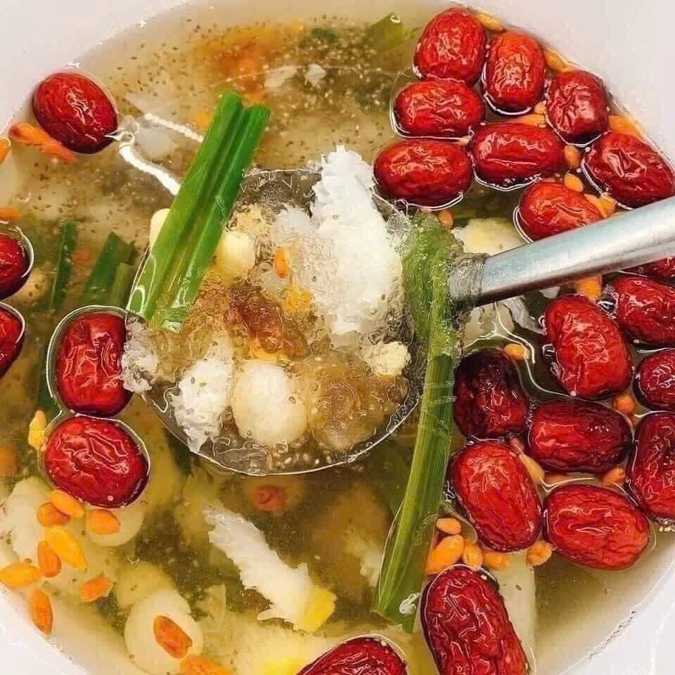 Táo đỏ sấy khô Nhật Bản gói 500g