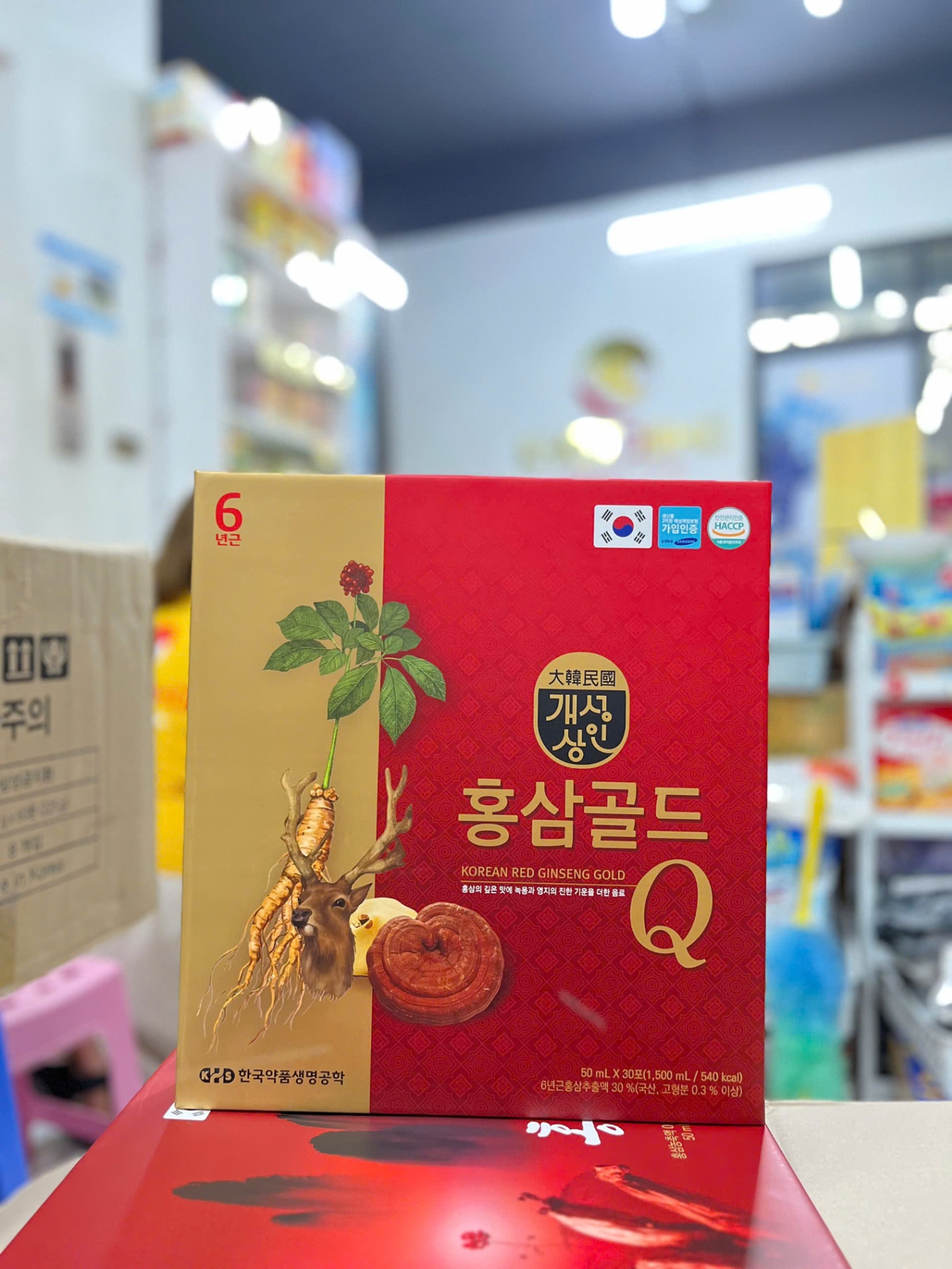 Nước Hồng Sâm Nhung Hươu Linh Chi Q Gold Hàn Quốc Hộp 30 gói x 50 ml