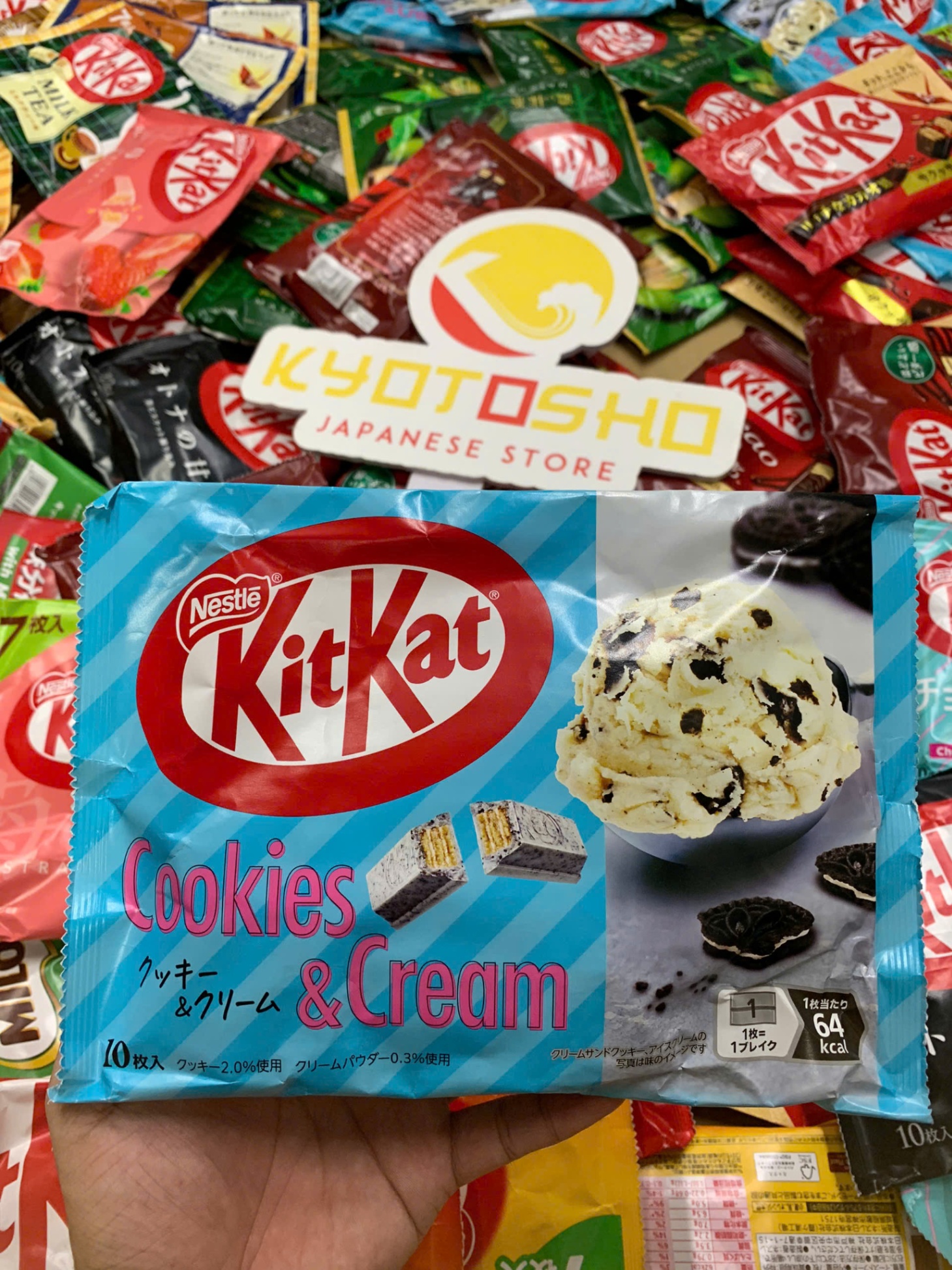 Bánh Kitkat vị Cookies & Cream Nhật Bản 10 cái