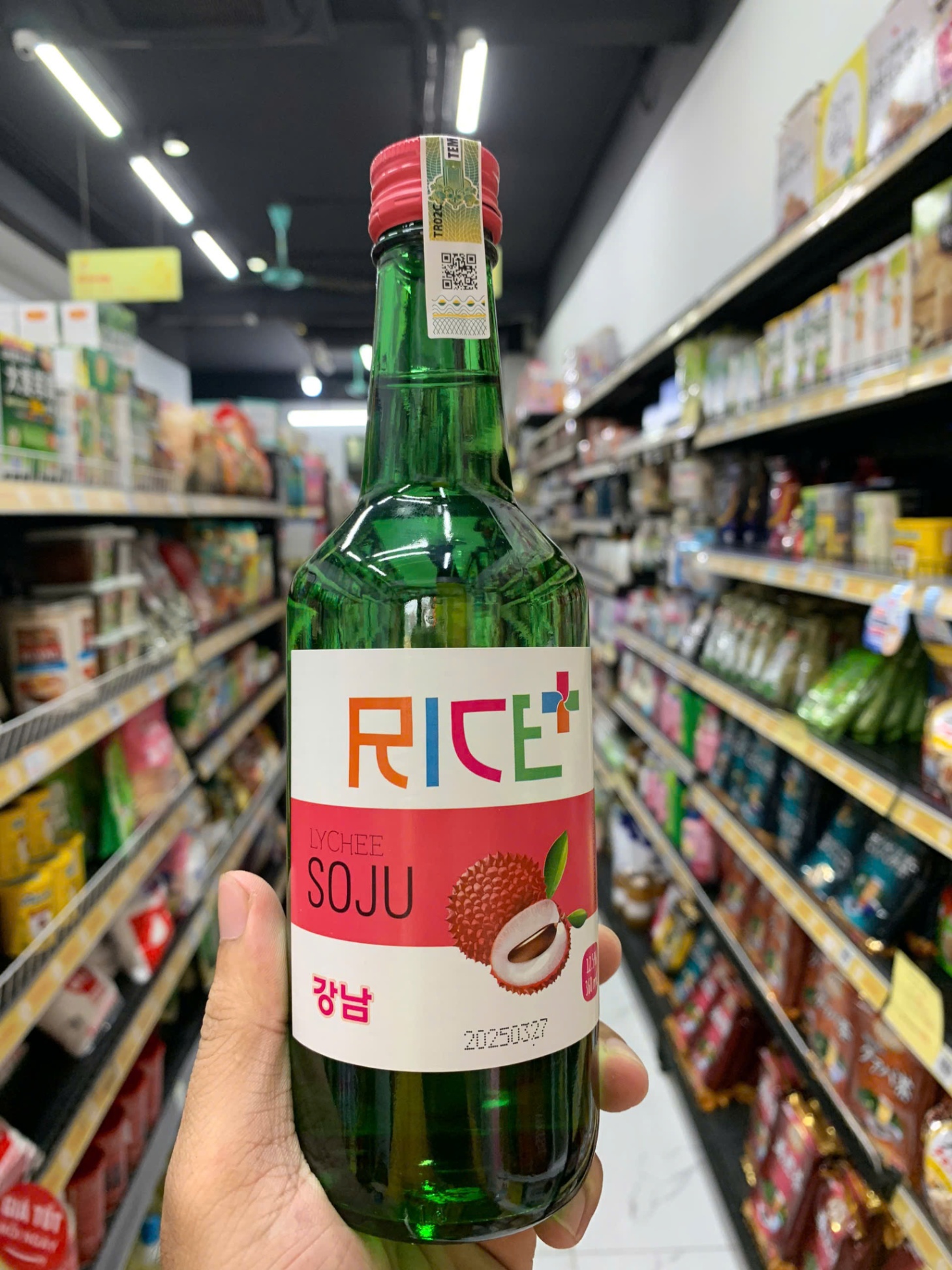 Rượu Soju Rice+ Hương Vải 360ml