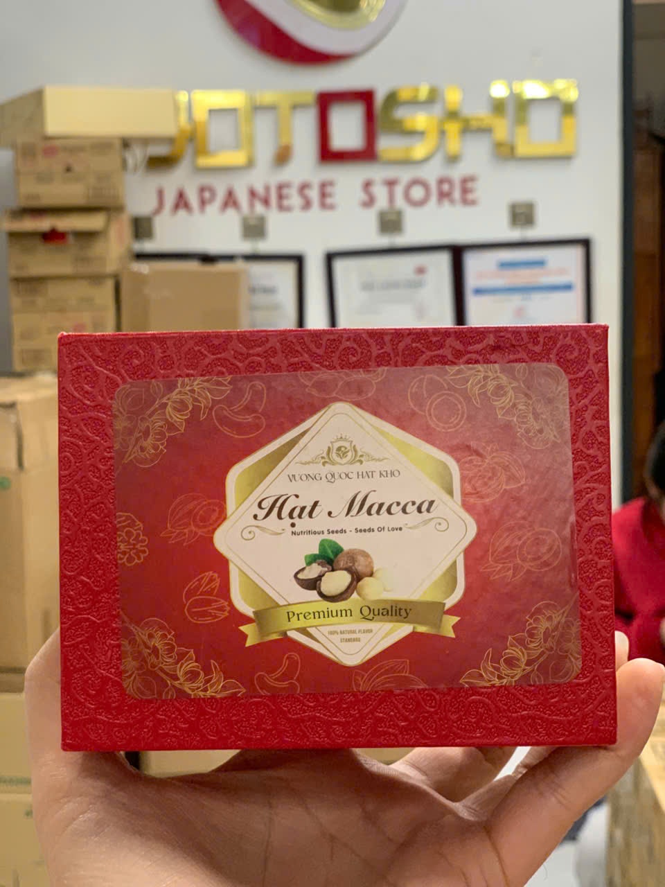 Hạt macca nứt vỏ hộp 180g Úc
