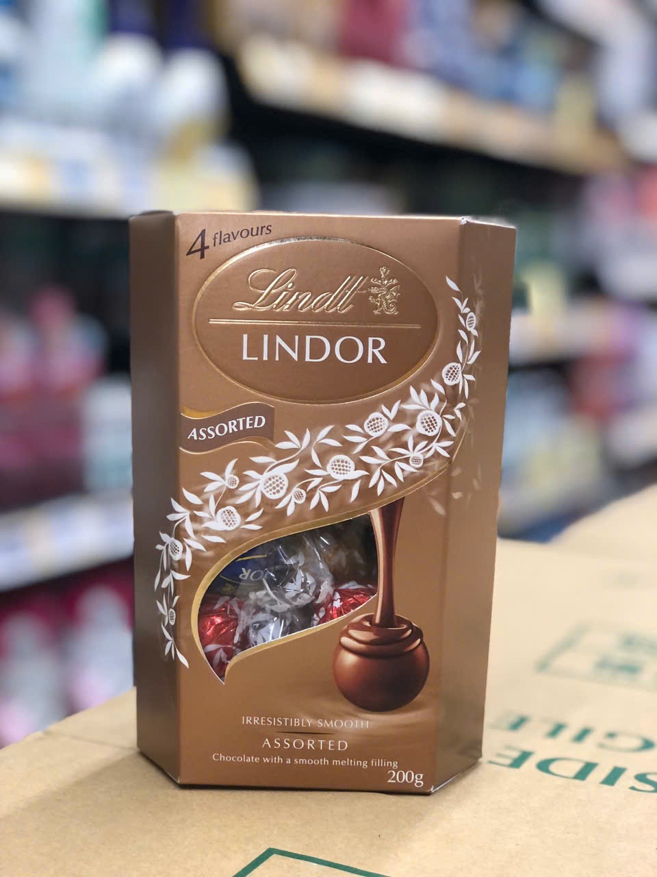 Kẹo socola Lindt Lindor Milk Chocolate 200 g