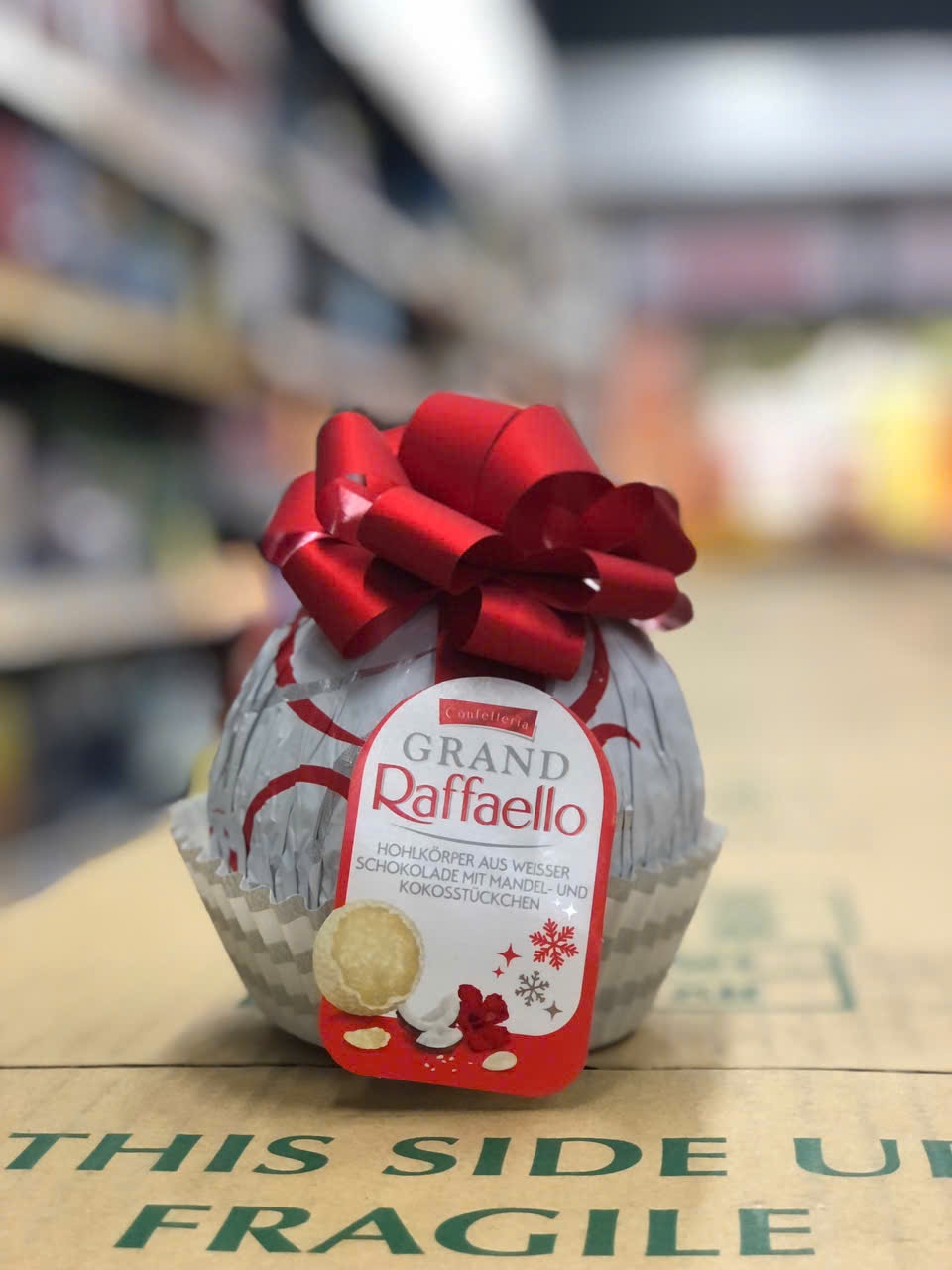 Bánh dừa hạnh nhân Raffaello Socola quả tròn nhỏ 125g