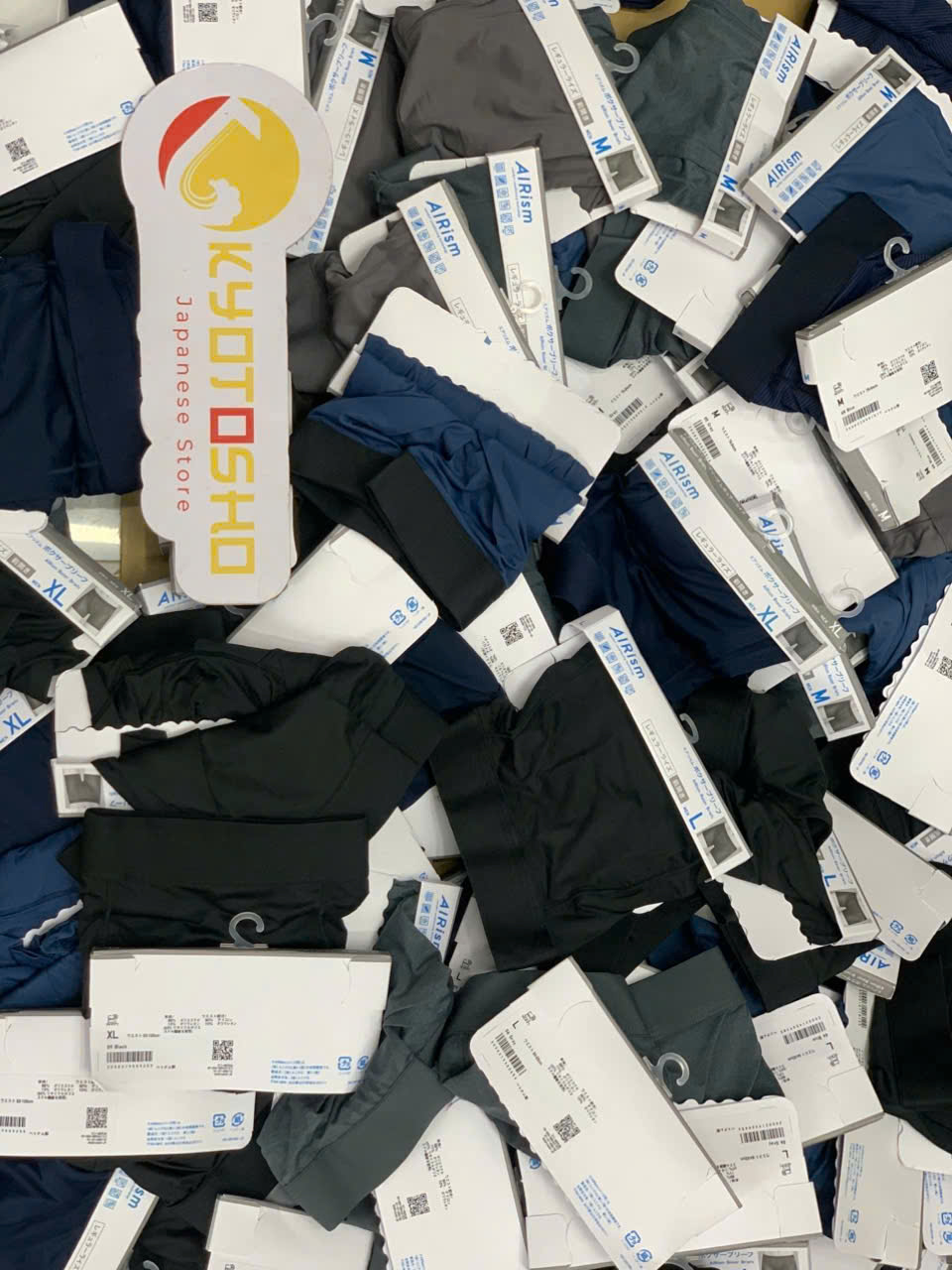 Quần lót nam Uniqlo XL