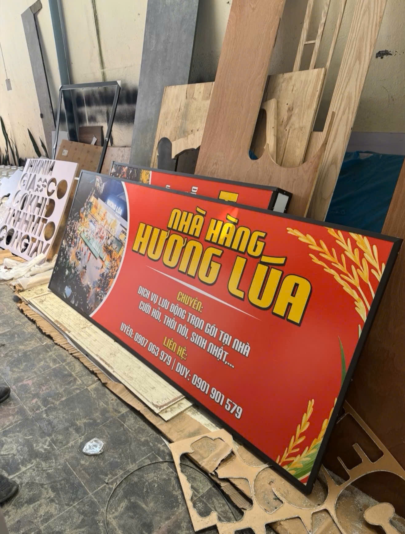 IN BẢNG HIỆU CHO NHÀ HÀNG HƯƠNG LÚA