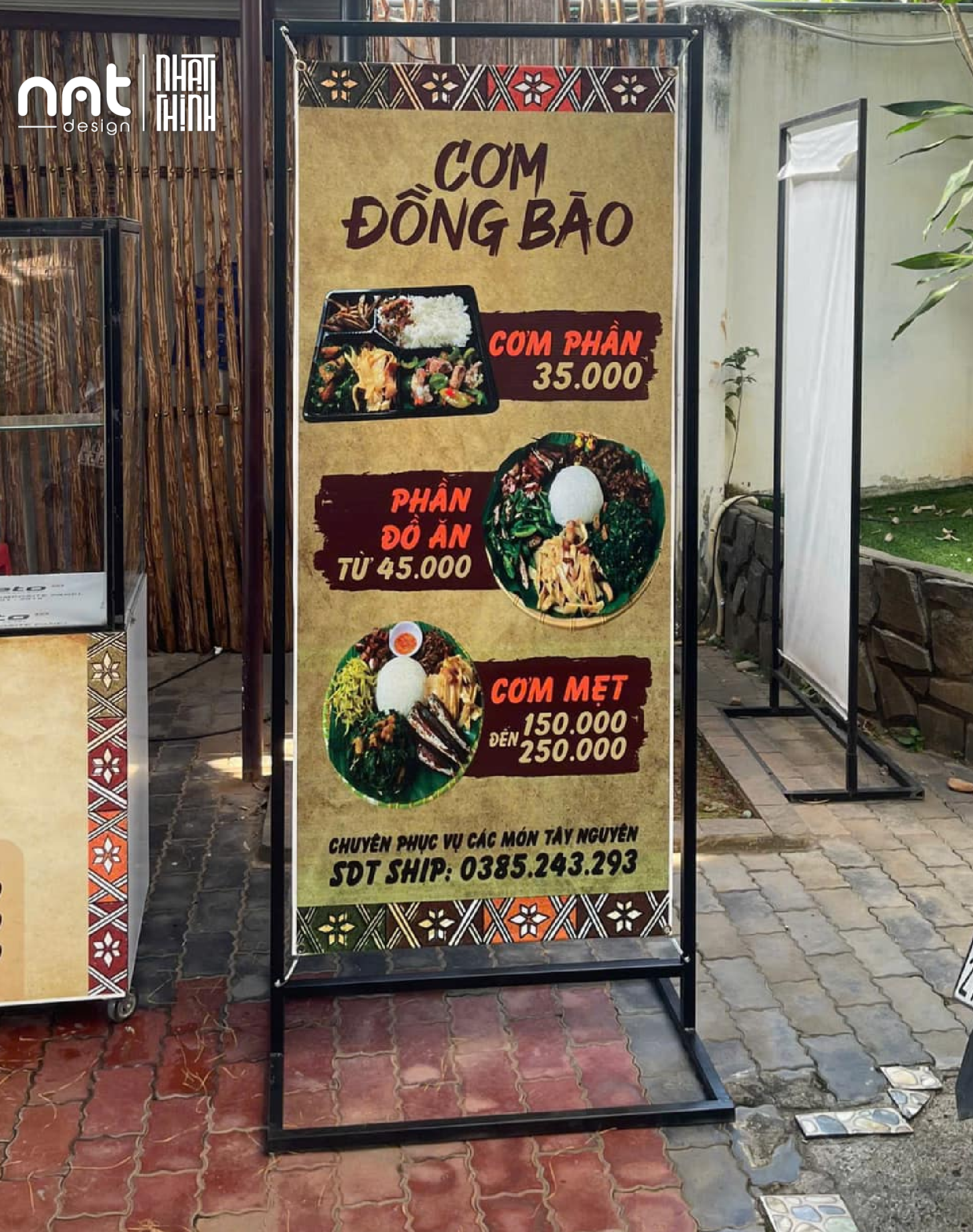 BẠT/ STANDEE BA16