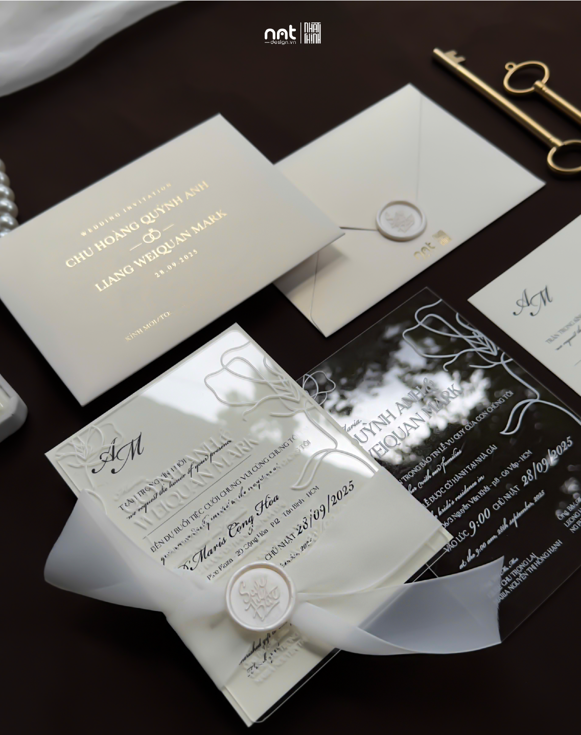 THIỆP CƯỚI GIẤY MỸ THUẬT ÉP KIM RUỘT MICA SANG TRỌNG ĐẲNG CẤP_KEM