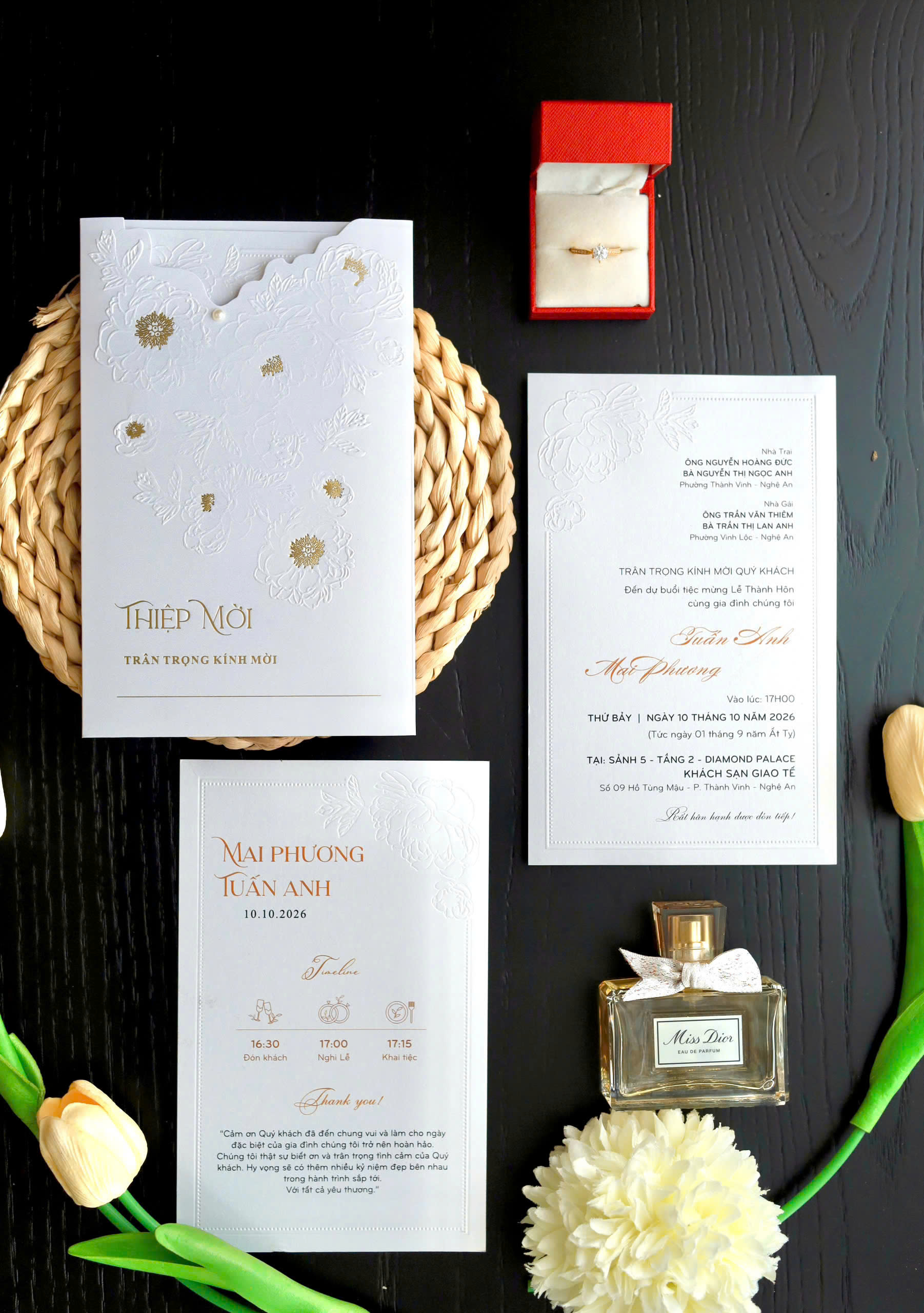 THIỆP CƯỚI THÚC NỔI + ÉP NHŨ VÀNG