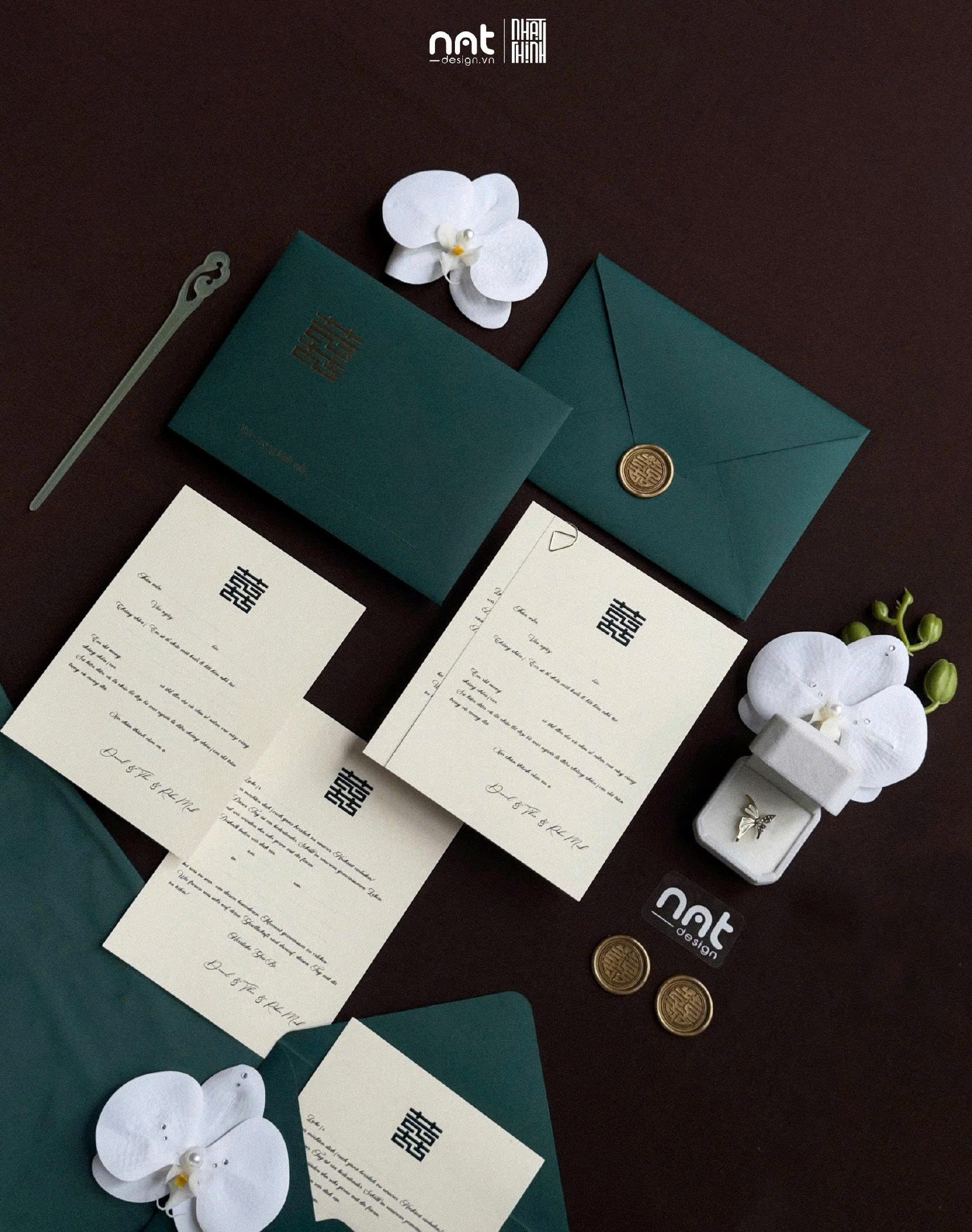THIỆP CƯỚI MỸ THUẬT ÉP KIM XANH MALLARD