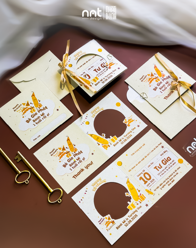 THIỆP SINH NHẬT BÁNH MÌ DỄ THƯƠNG