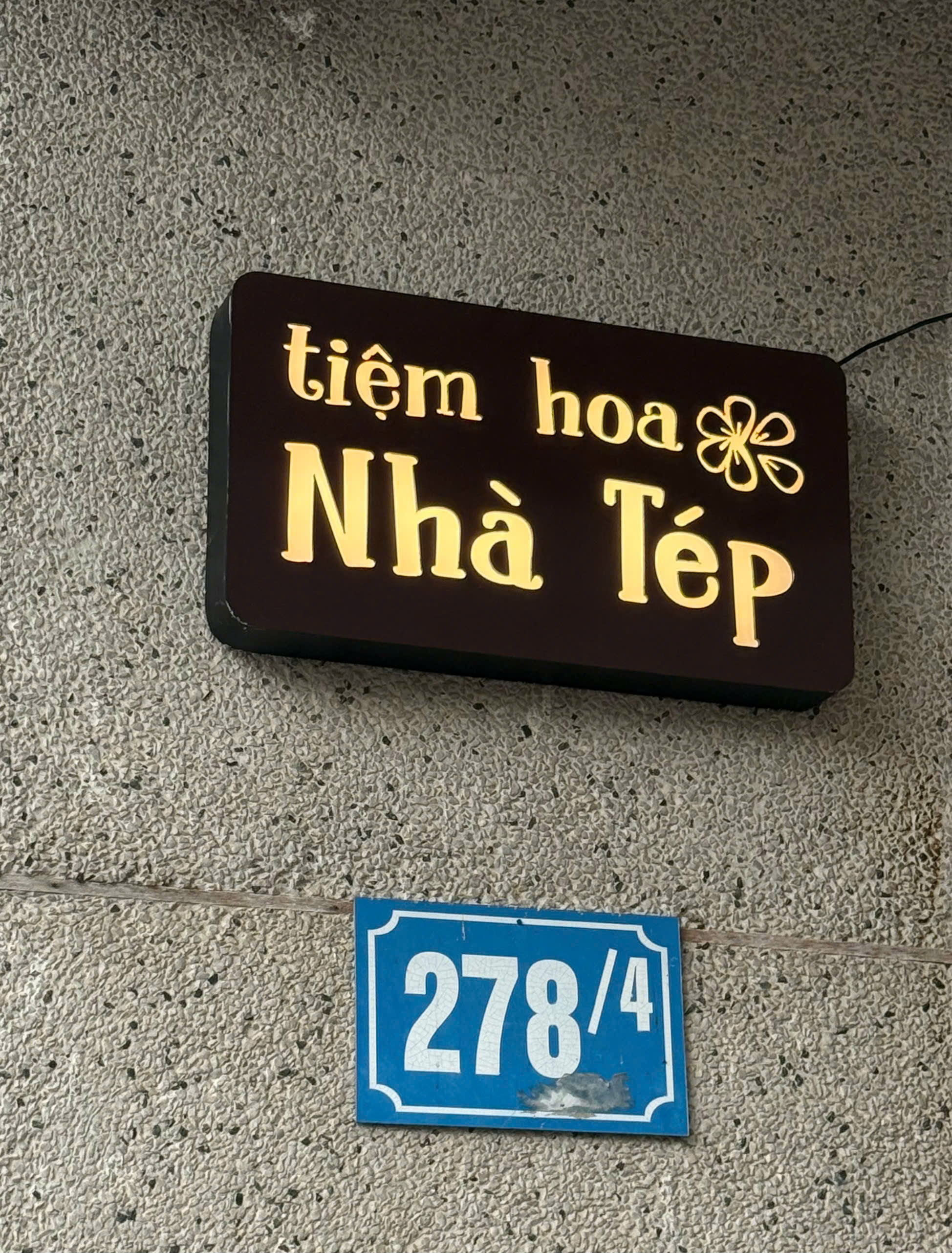 HOP-SANG-DEN-1.jpg