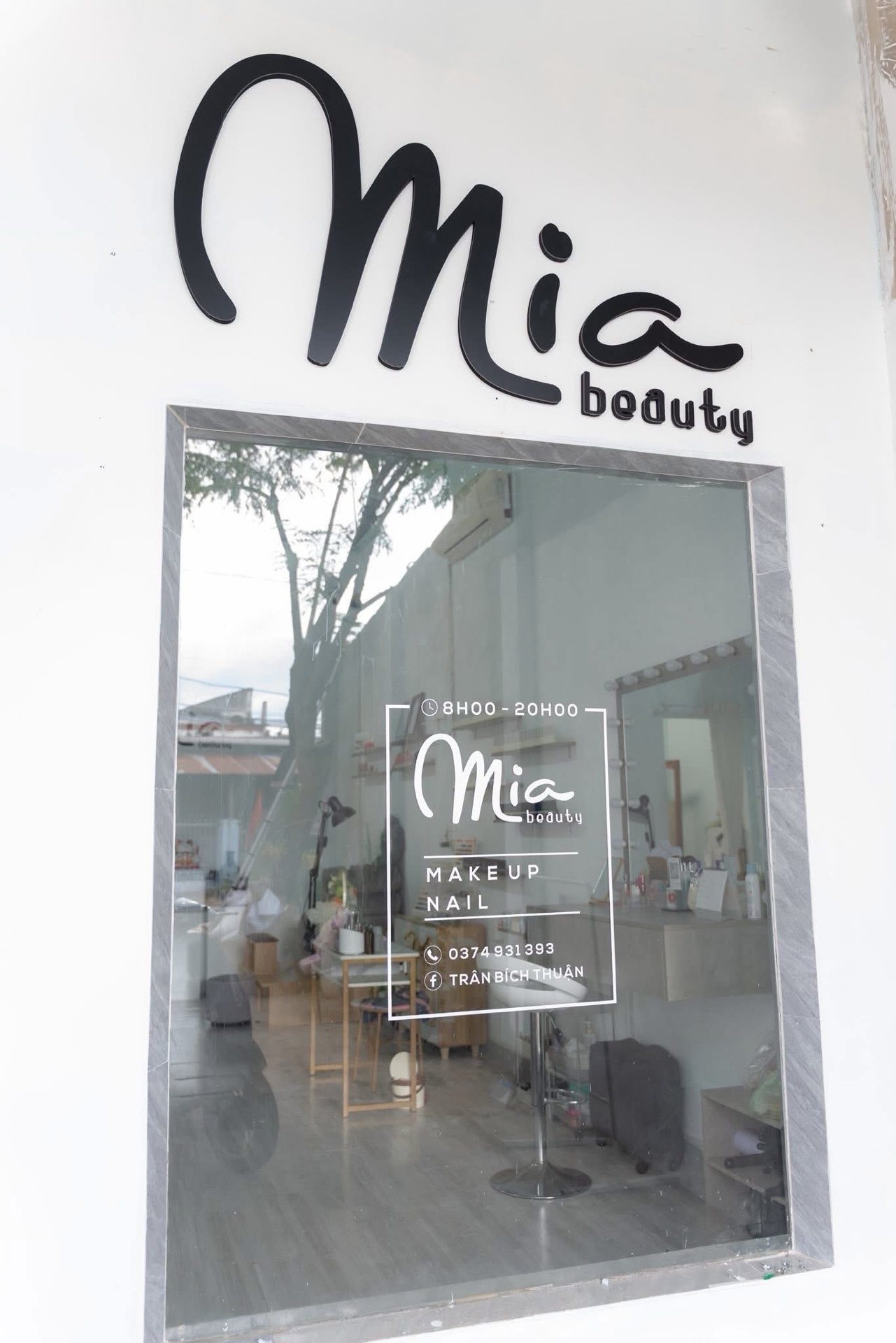 HOP-XI-NHAN-MICA-SANG-DEN-CHU-NOI-MICA-CHO-SPA_63dfd067_8ddf_49ef_b60e_799372e63295_1281x1920_.jpg