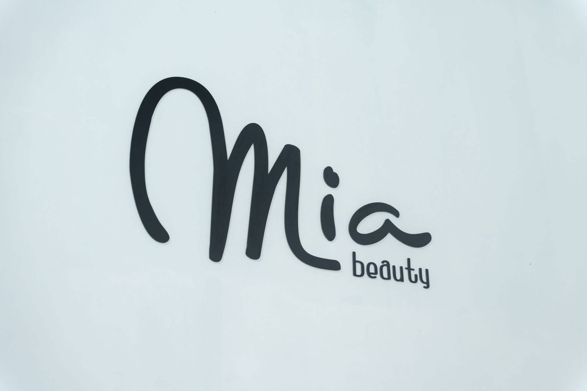 HOP-XI-NHAN-MICA-SANG-DEN-CHU-NOI-MICA-CHO-SPA_7b7b3e52_166f_42ce_819d_7f3d6eeb3b86_1920x1281_.jpg