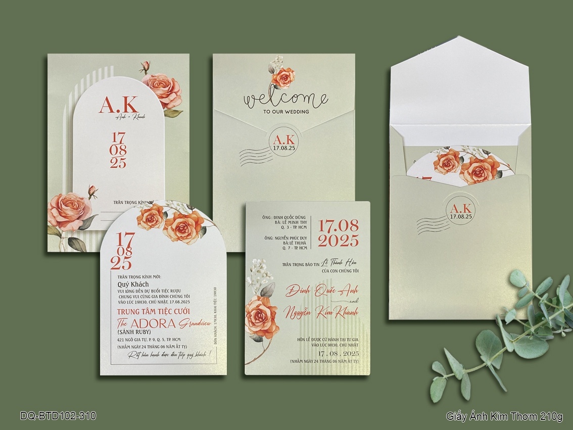 Thiệp cưới Ánh kim giấy thơm 310