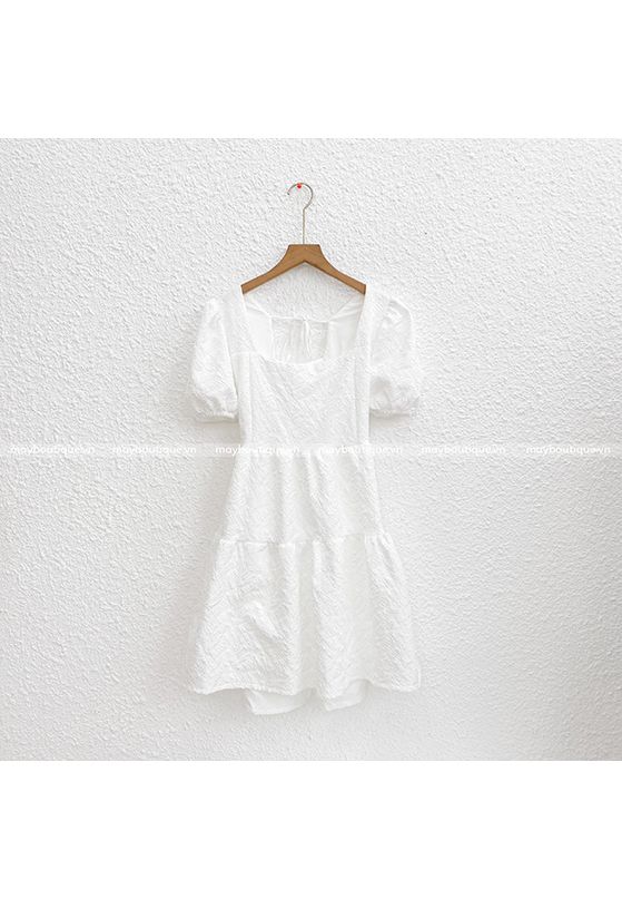 Lịch sử giá Váy trắng cổ vuông tay bồng vải gấm xốp dáng dài. Đầm thiết kế  đi tiệc cưới - đang giảm 113.000 ₫ tháng 3/2024 - Mua Thông Minh