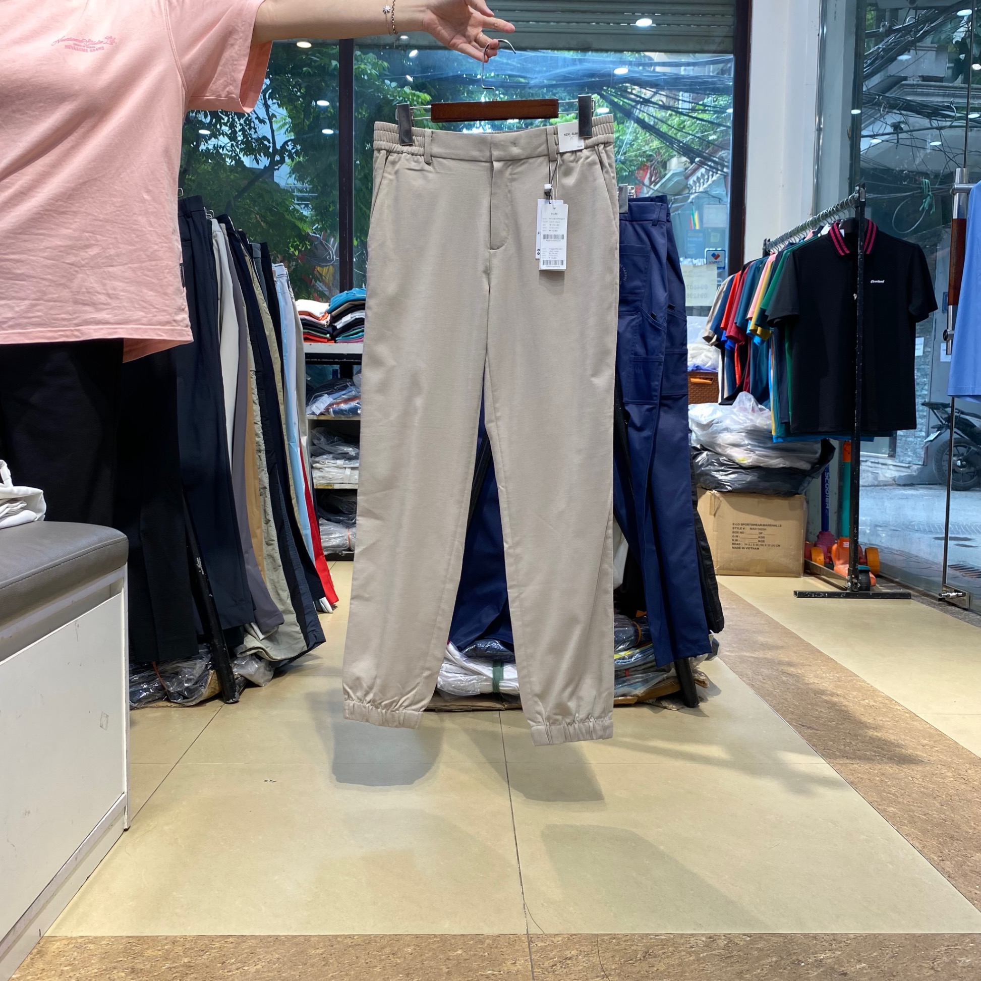 Quần Jogger linen nano Him 10201