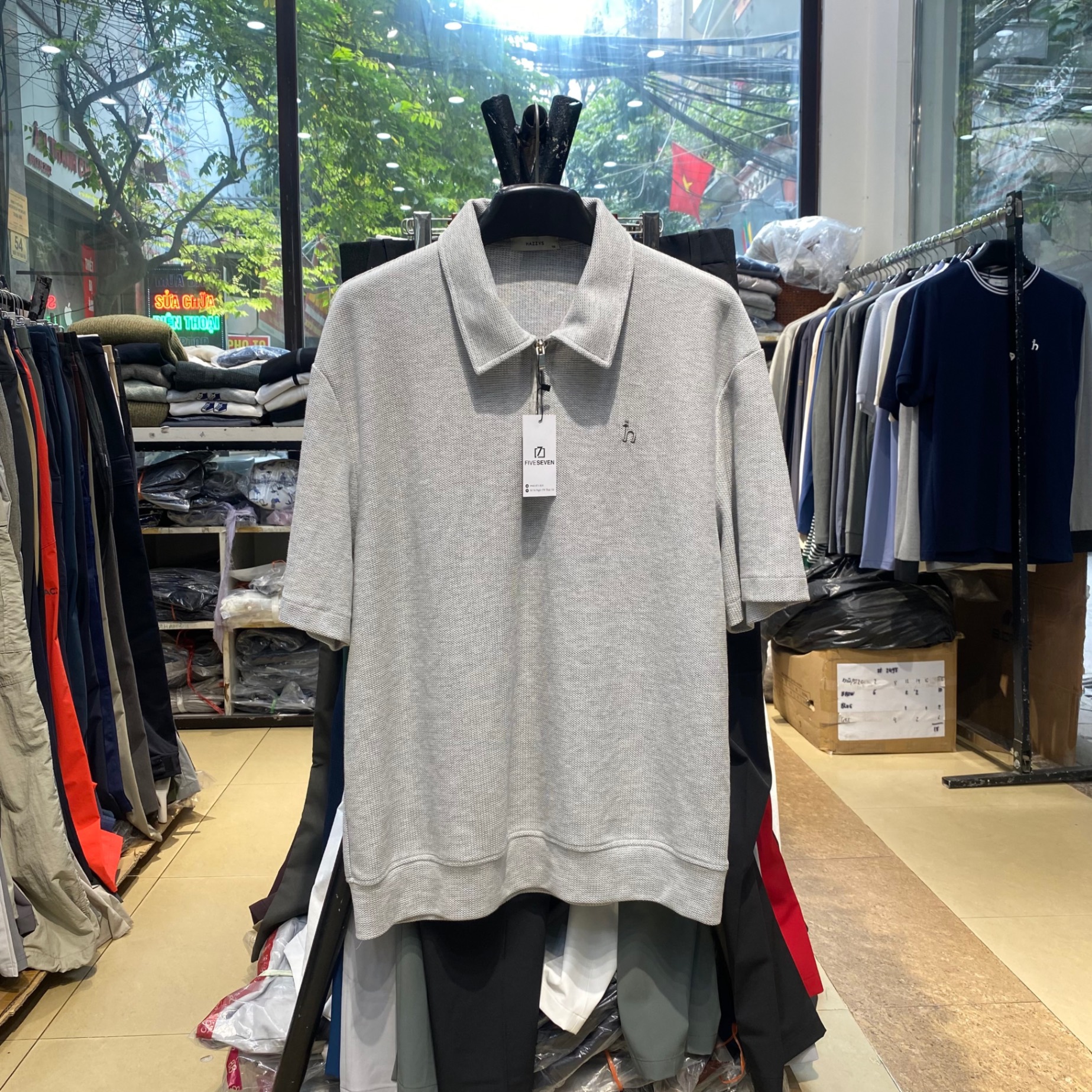Hazzy kéo séc cộc tay