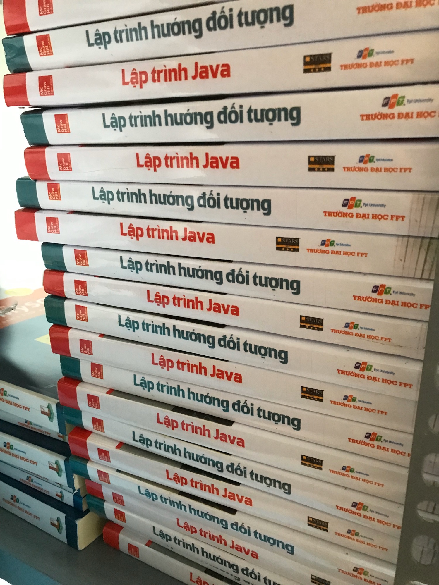 Bộ sách Lập trình hướng đối tượng và Lập trình Java [FPT Book]