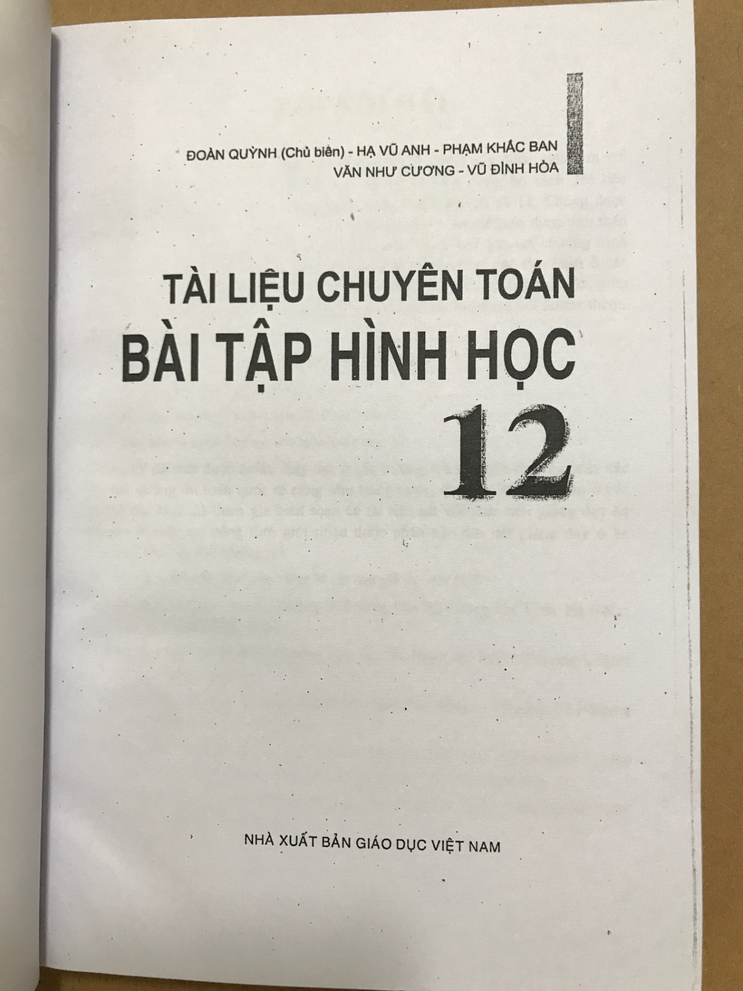 Tài liệu chuyên toán Bài tập Hình học 12 -Đoàn Quỳnh -A5