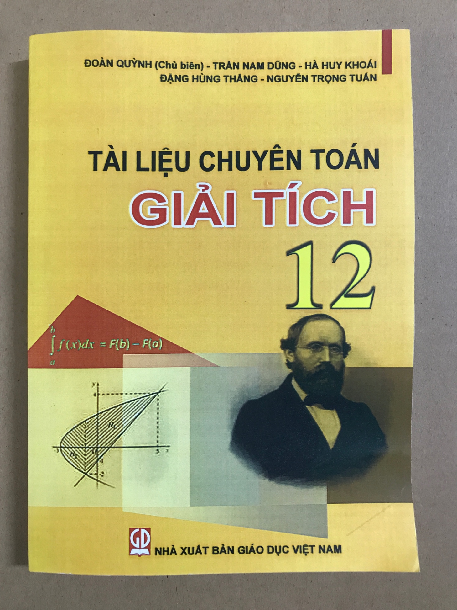 Tài liệu chuyên toán Giải tích 12 -Đoàn Quỳnh -A5