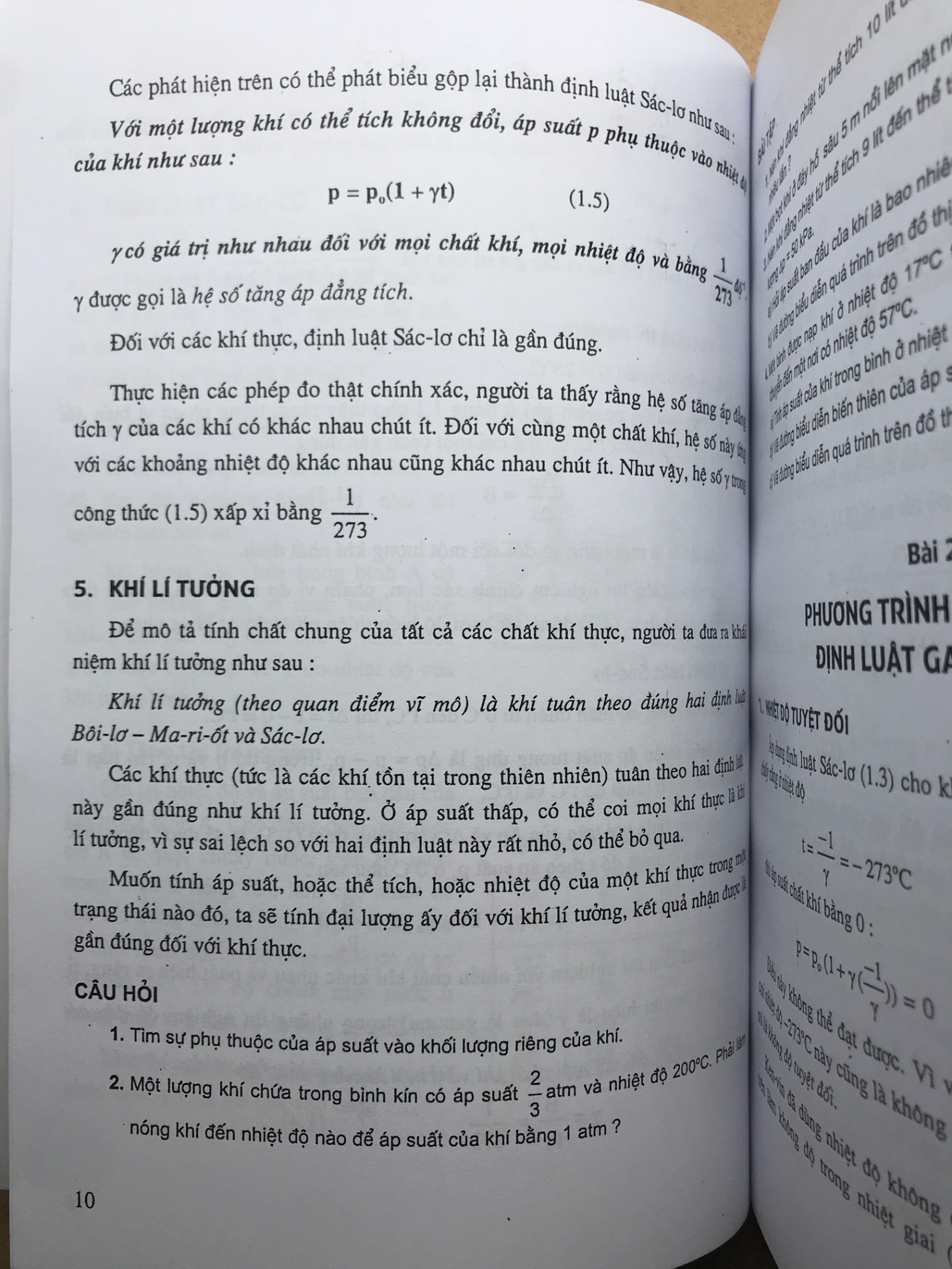 Tài liệu chuyên vật lí 10 tập 2 - Phạm Quý Tư, Nguyễn Đình Noãn