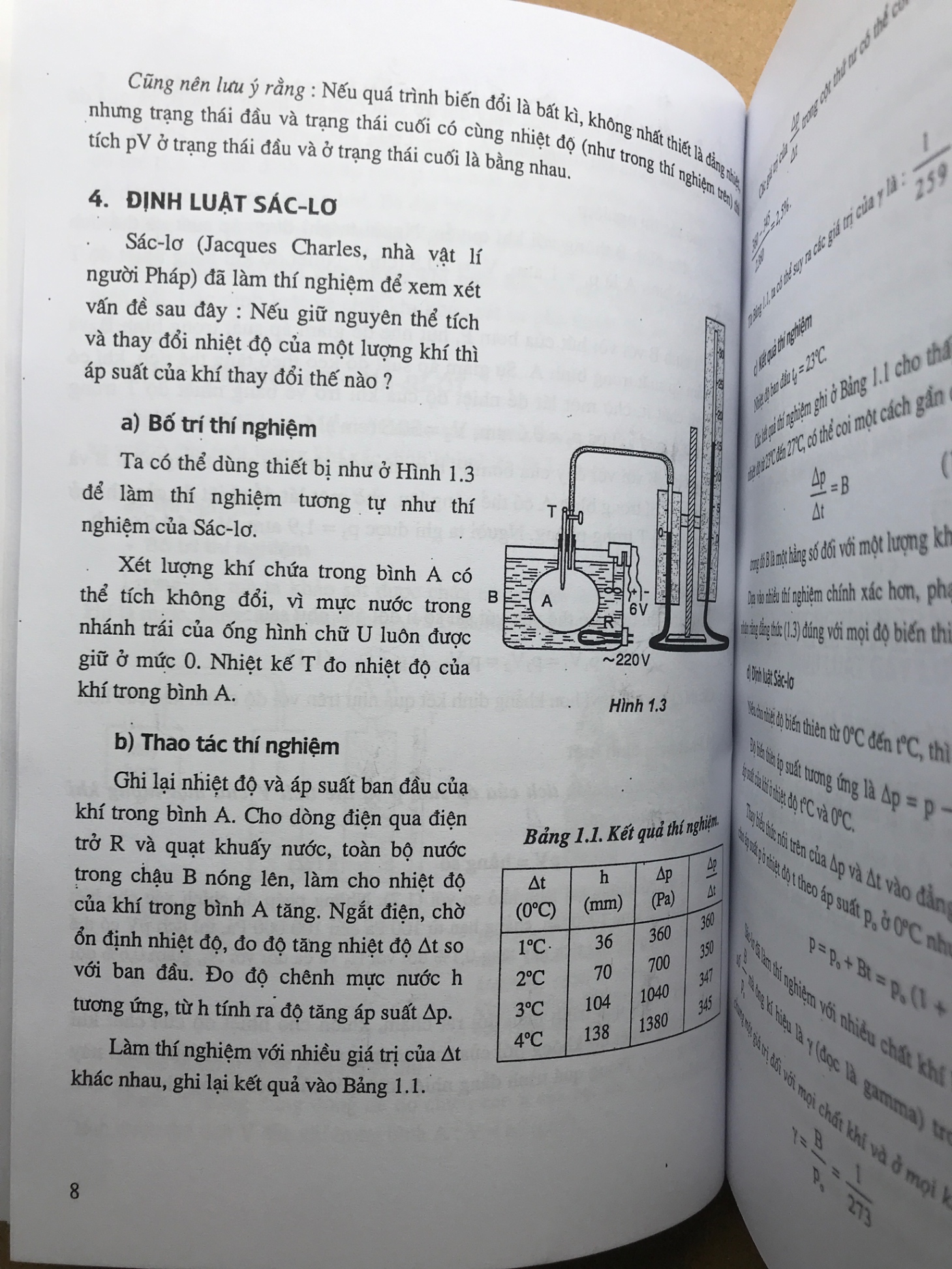 Tài liệu chuyên vật lí 10 tập 2 - Phạm Quý Tư, Nguyễn Đình Noãn