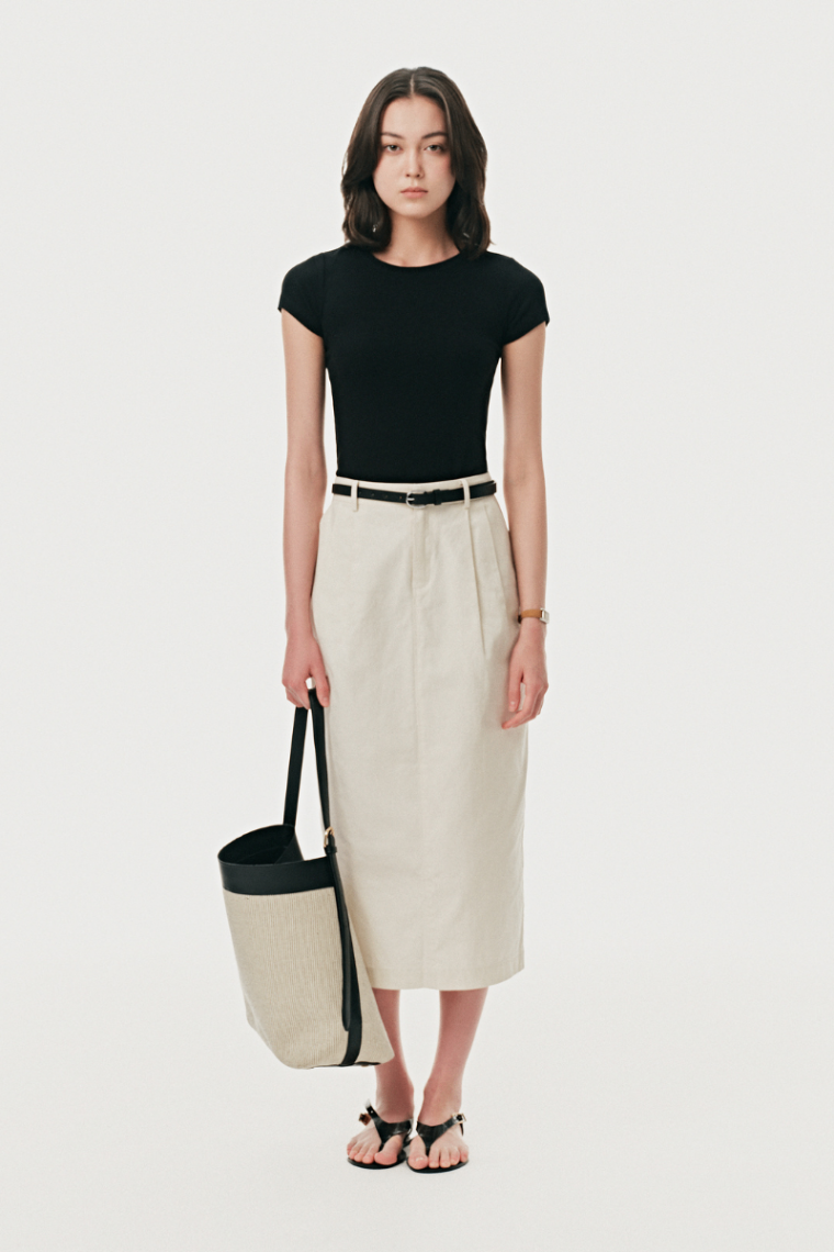 Chân váy dài dáng đứng kèm đai lưng