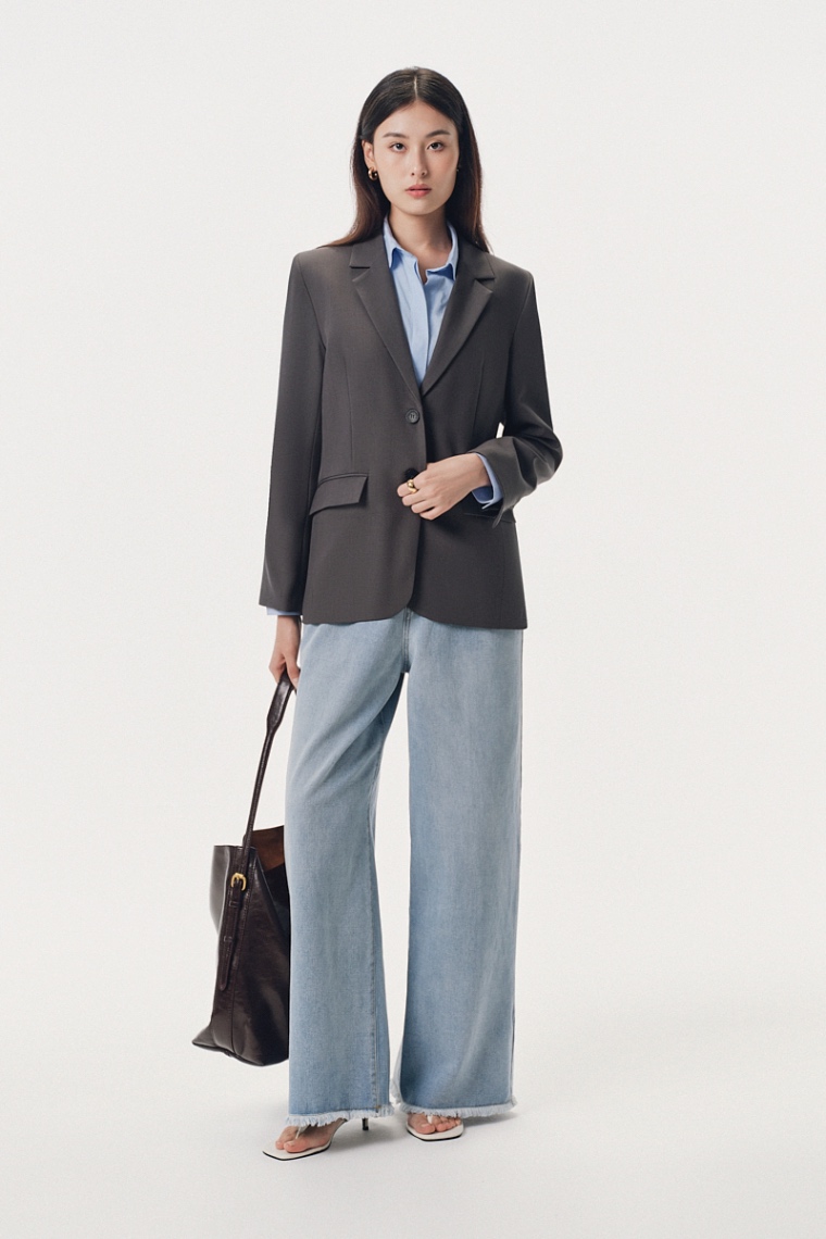 Áo khoác vest dài tay cơ bản giao một hàng khuy