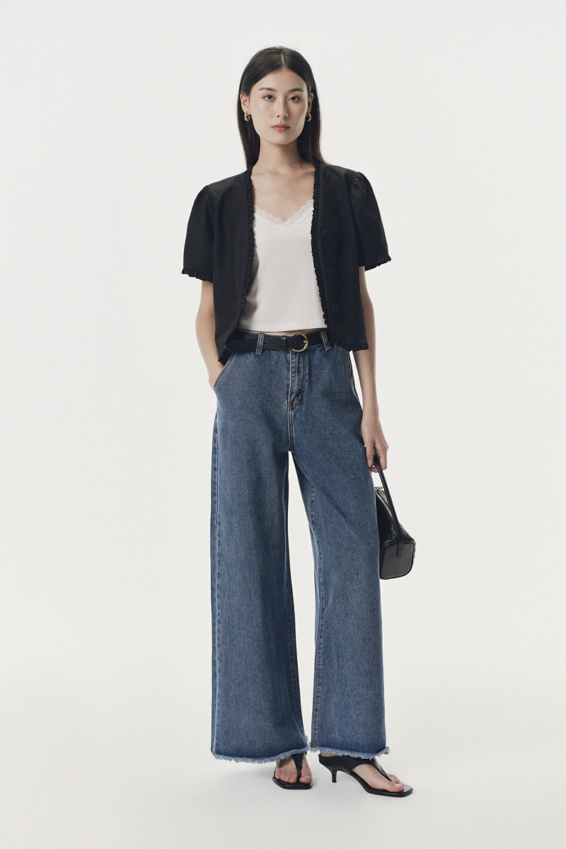 Áo khoác mặt đũi tay bồng phối bèo