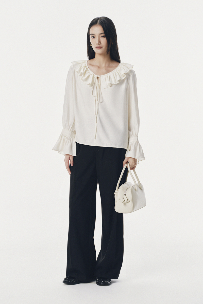 Áo kiểu dài tay cổ V xếp nếp bèo