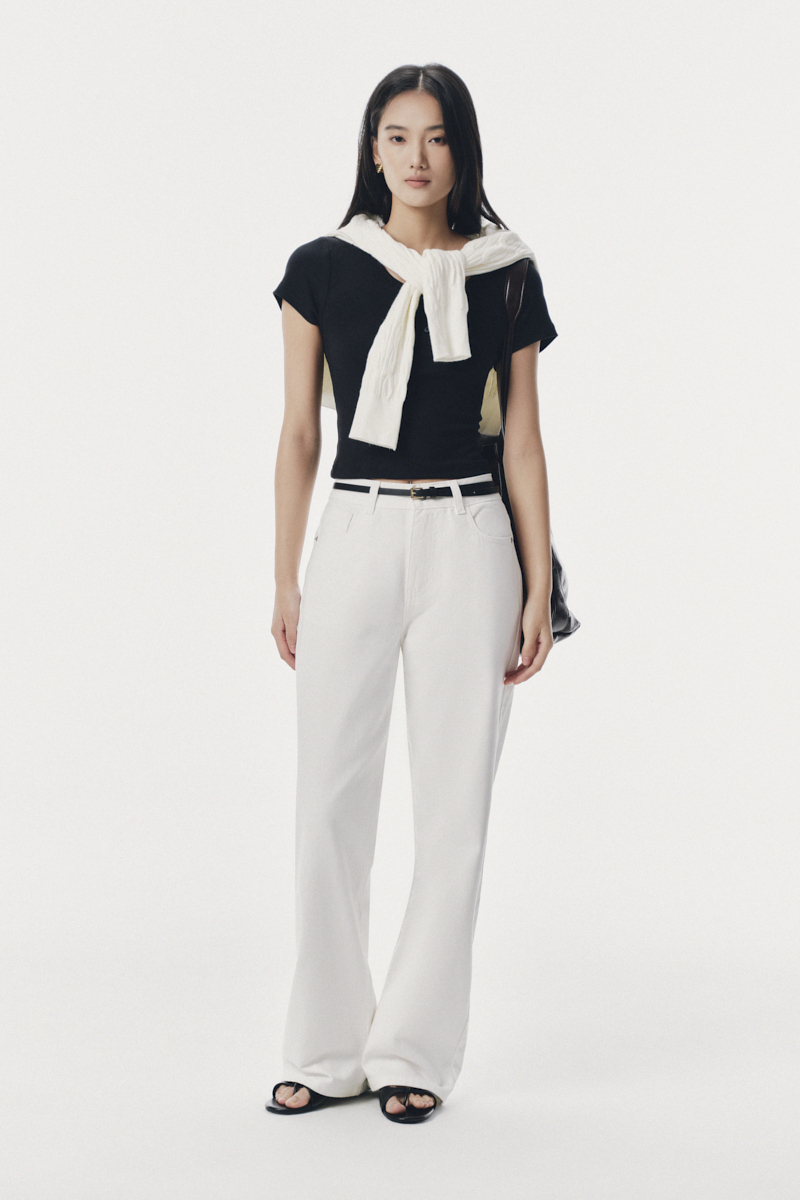 Áo thun dáng ngắn chất len tăm hoạ tiết chìm