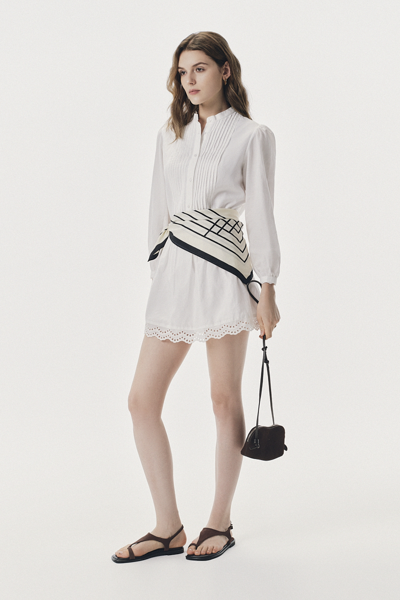 Đầm ngắn dài tay xếp ly ngực phối chân ren