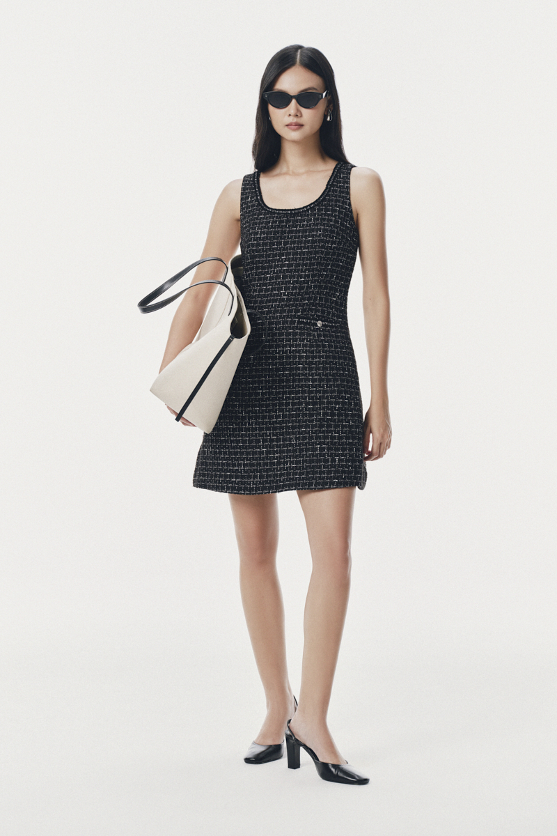 Đầm ngắn hai dây mặt tếch phối dây viền