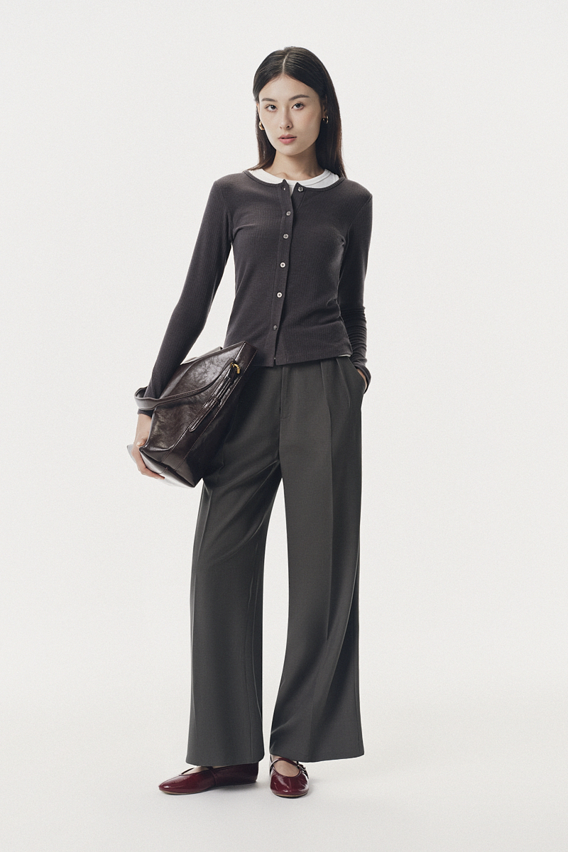 Quần dài ống đứng xếp hai ly cơ bản