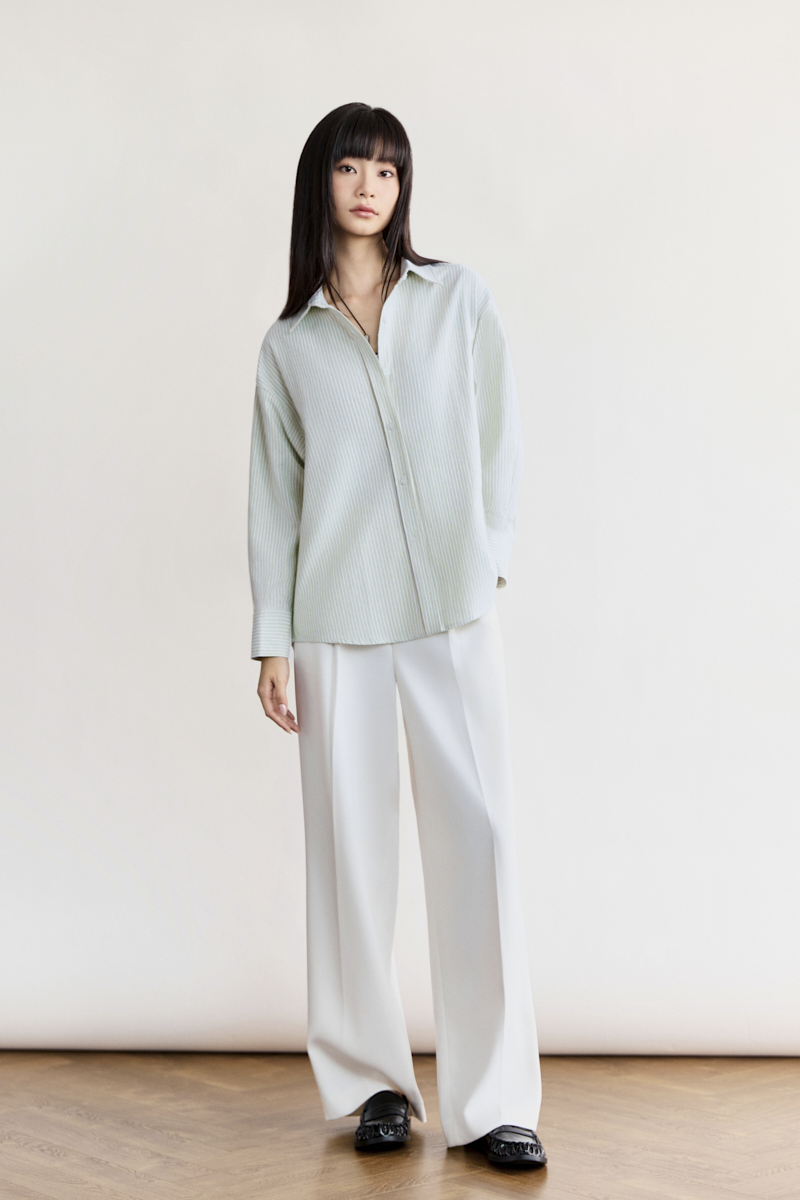 The Basic Oversize Shirt - Kẻ sọc trắng xanh lá