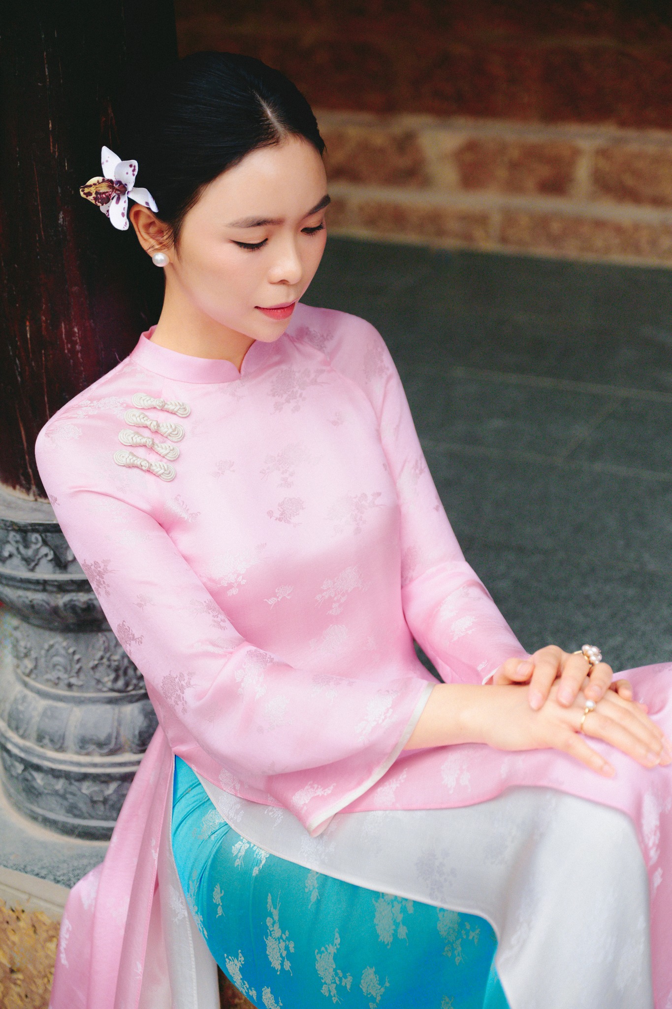 Áo dài Diên Vĩ