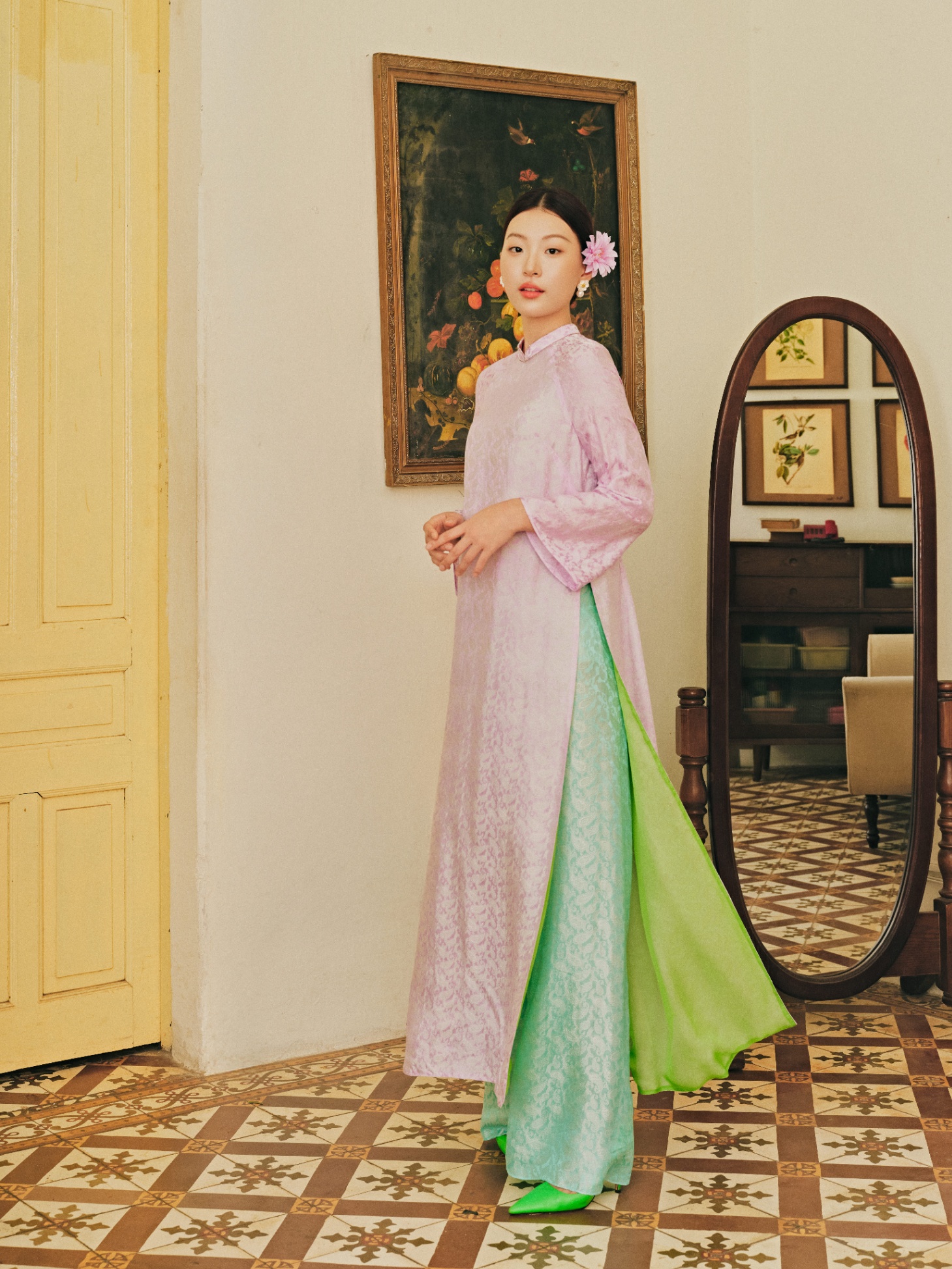 Áo dài Lạc Vân